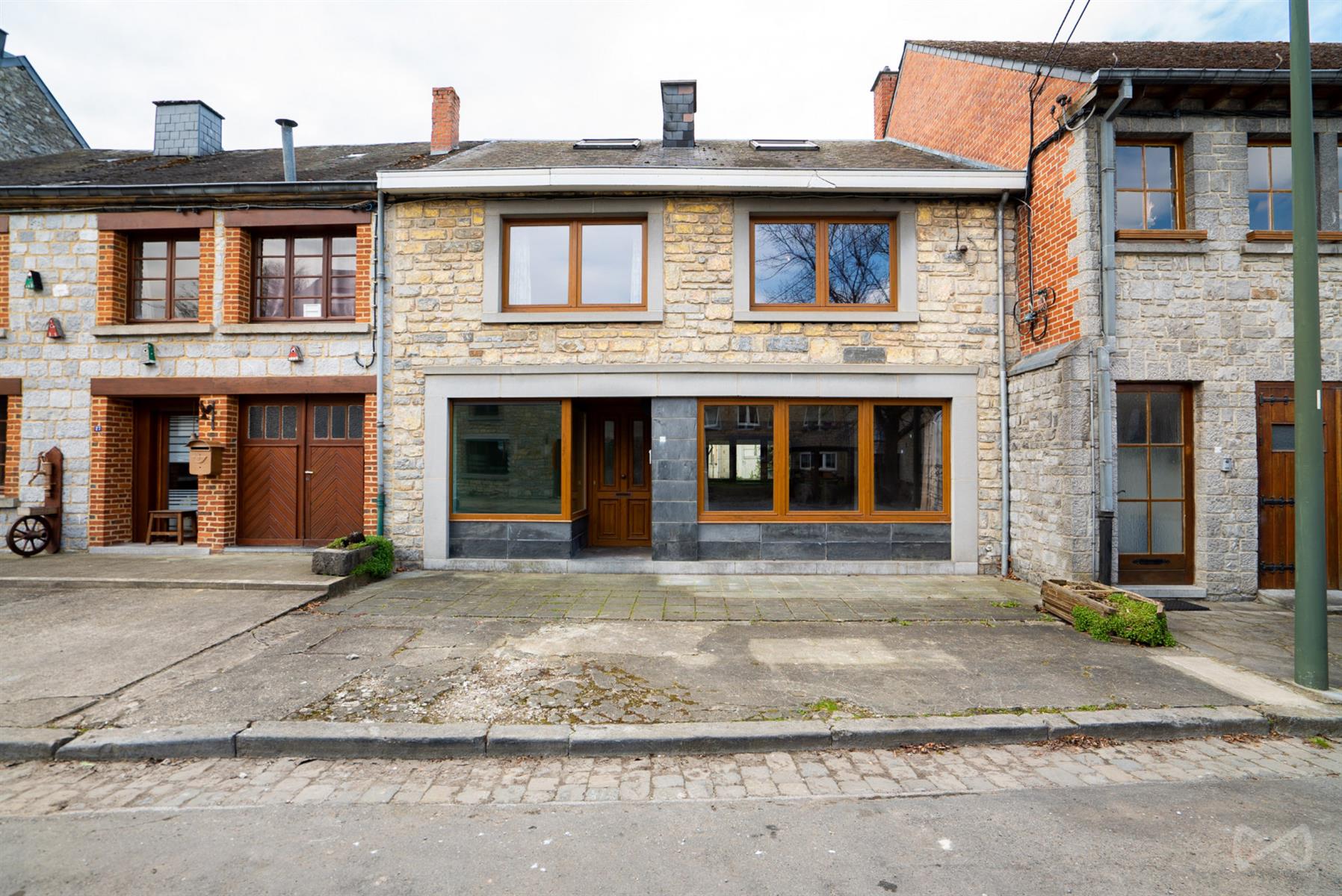 Picture 1 of 4 for House with four bedrooms in Han-sur-lesse