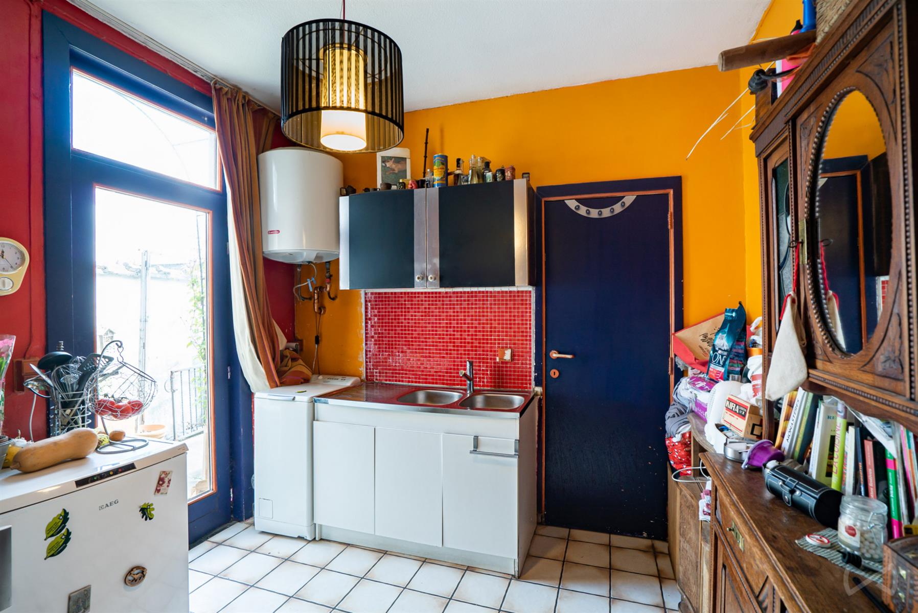 Foto 1 van 4 van Appartementsgebouw met drie slaapkamers in Braine-le-comte