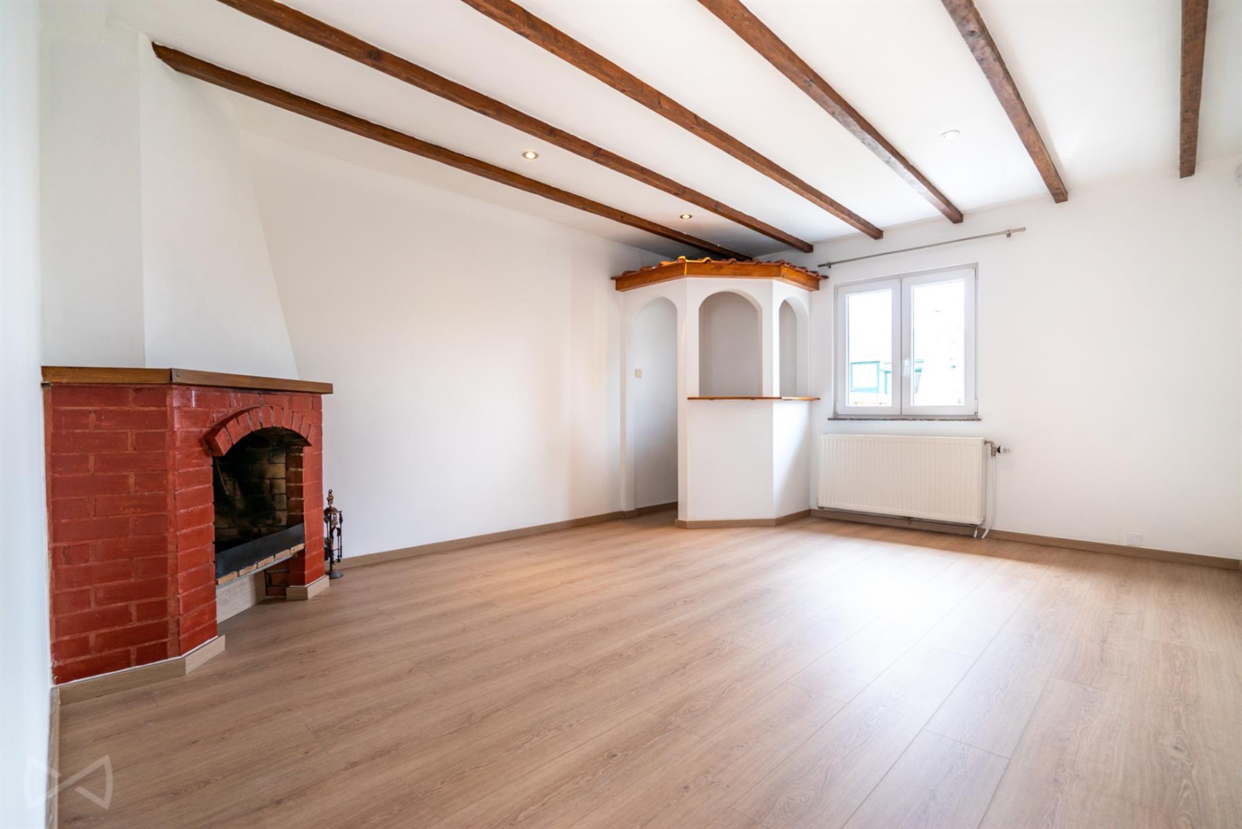 Photo 2 sur 4 pour Maison de trois chambres à Waterloo