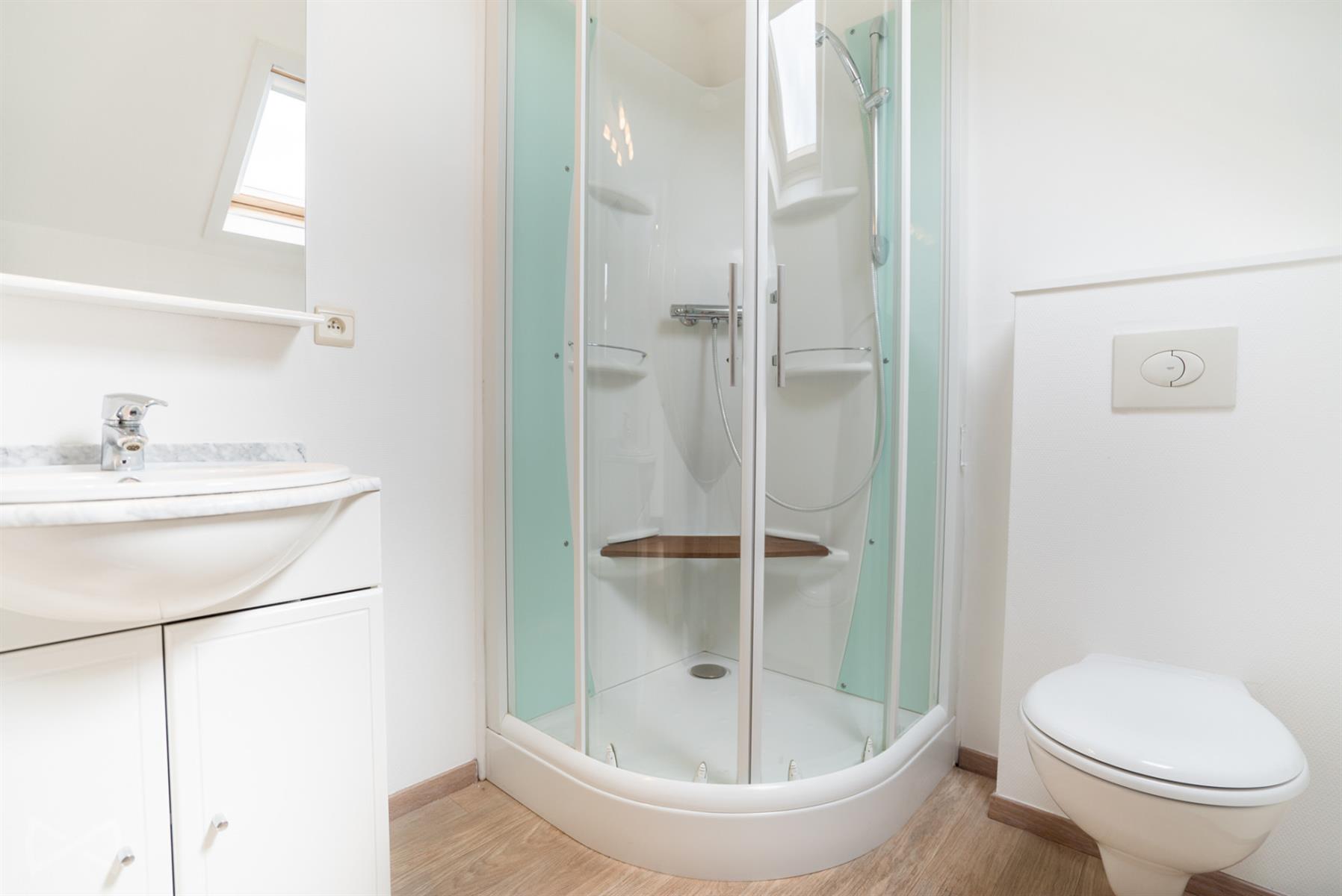 Photo 4 sur 4 pour Maison de trois chambres à Waterloo