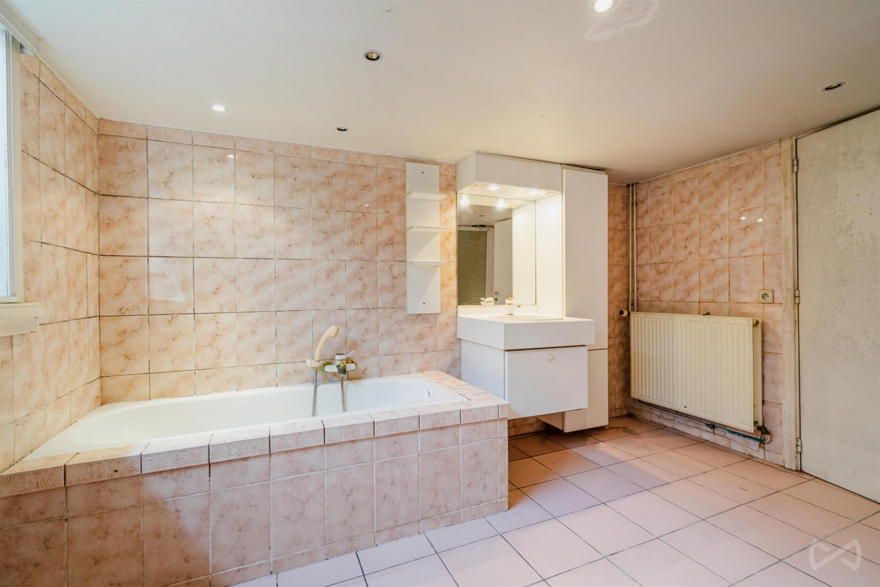 Photo 4 sur 4 pour Maison de trois chambres à Laeken