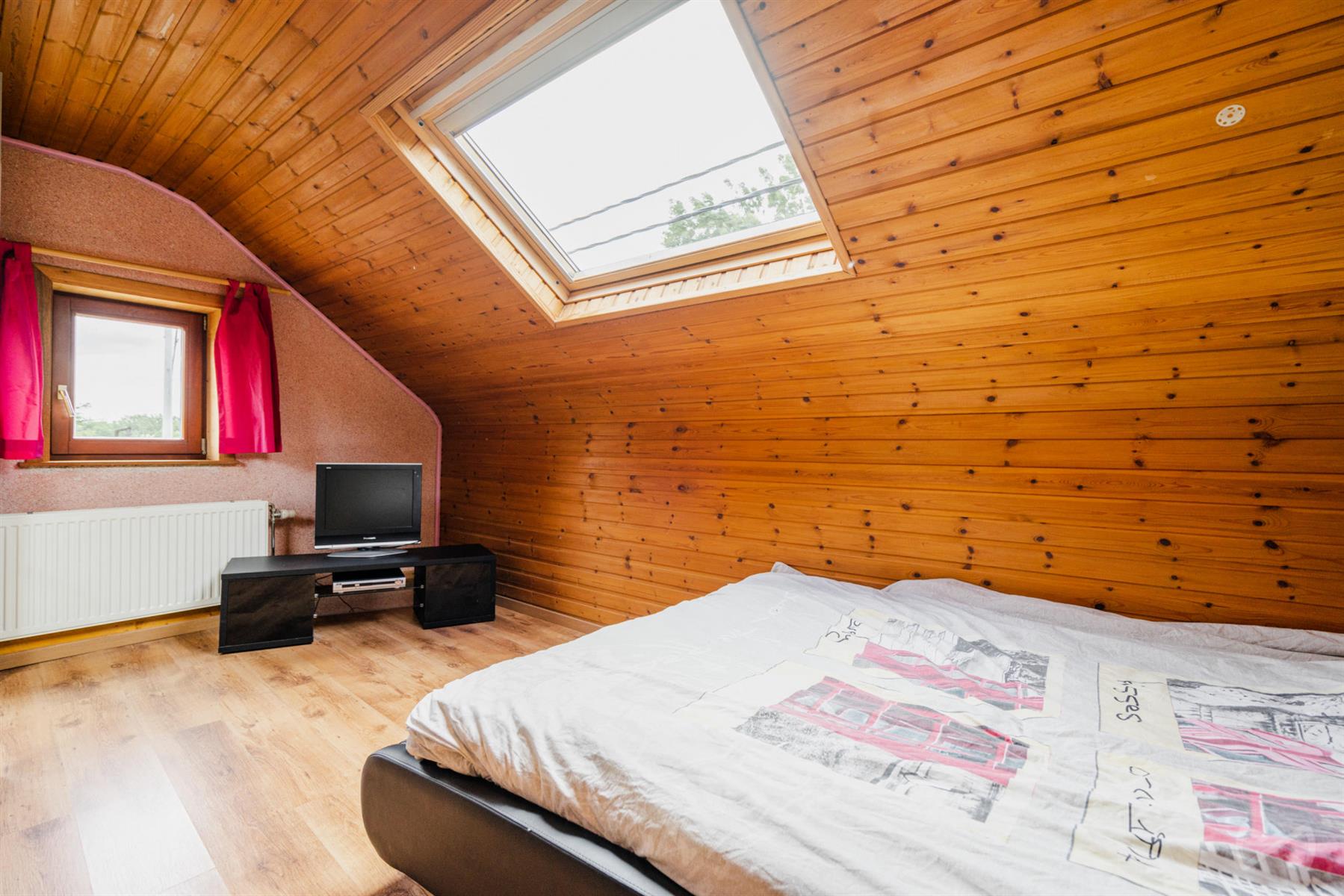 Foto 3 van 4 van Villa met vijf slaapkamers in Lasne