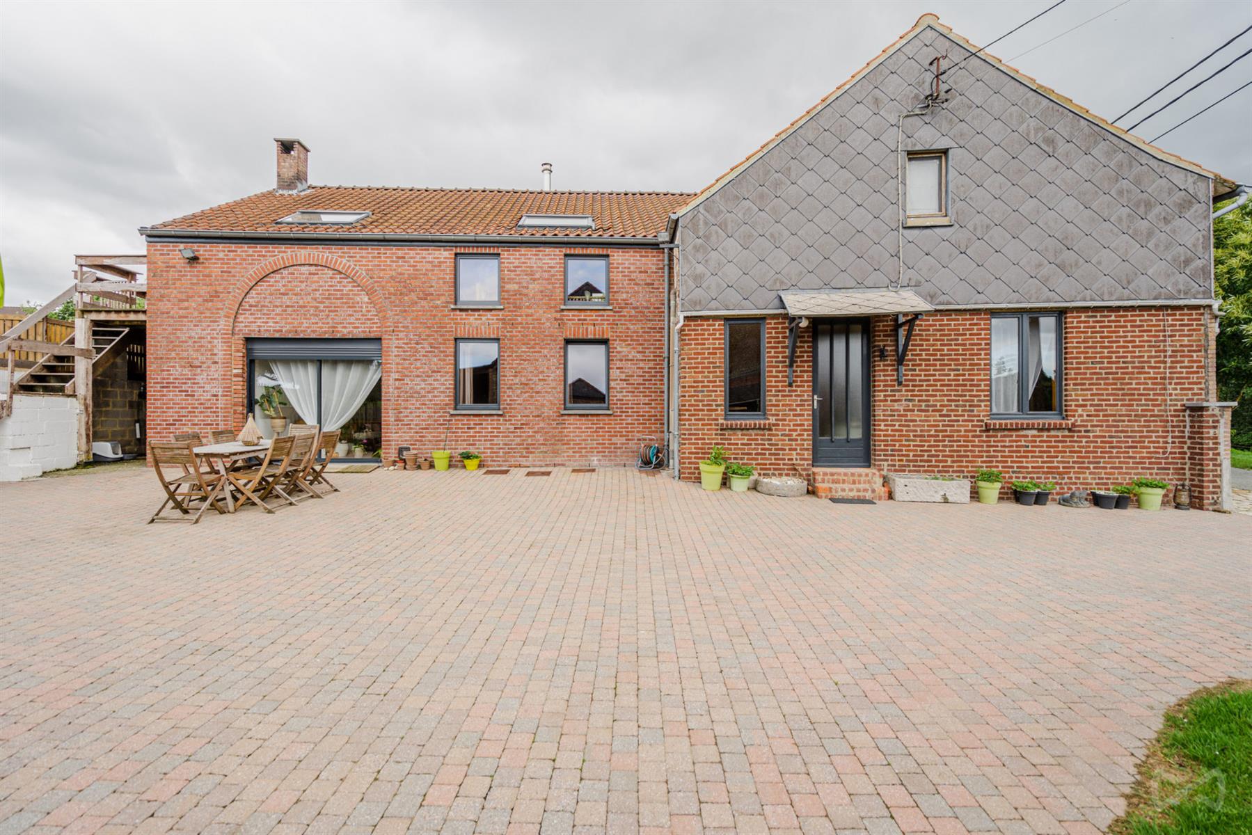 Foto 1 van 4 van Villa met vijf slaapkamers in Lasne