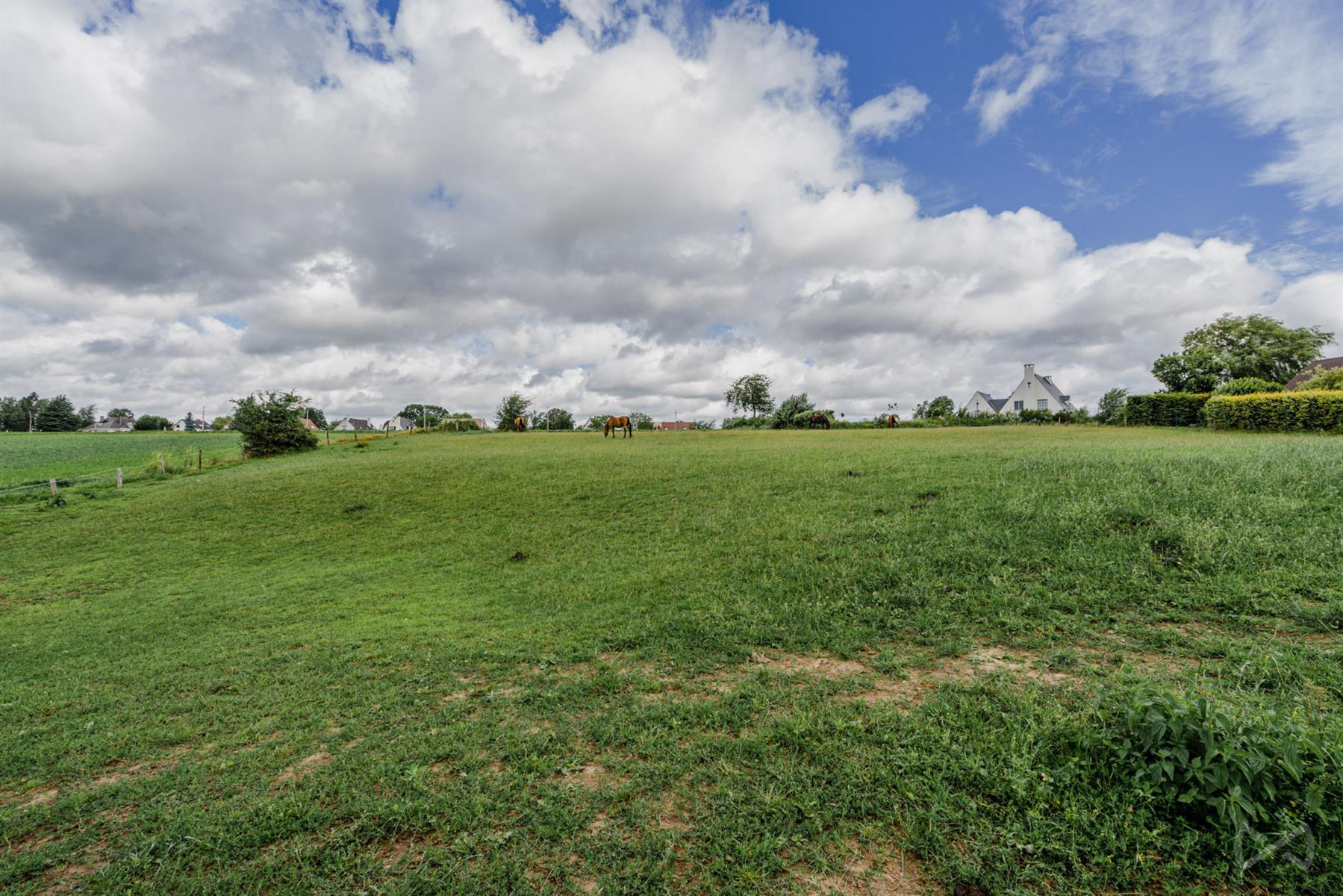 Foto 3 van 4 van Villa met vijf slaapkamers in Lasne