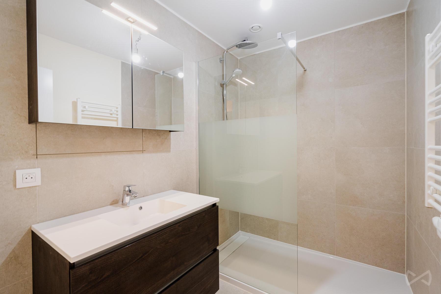 Picture 1 of 4 for Flat with three bedrooms in Braine-l'Alleud