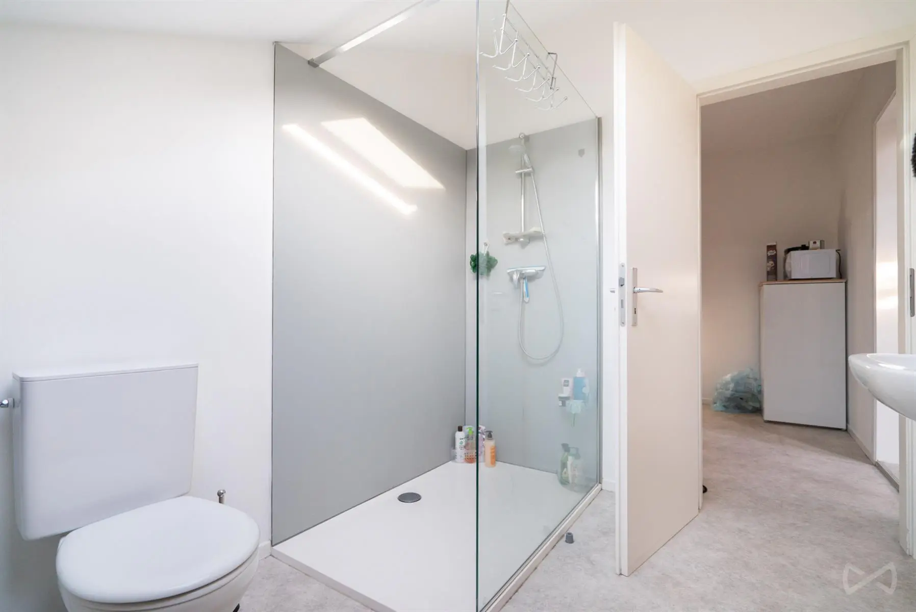 Foto 4 van 4 van Appartementsgebouw met zes slaapkamers in Liège