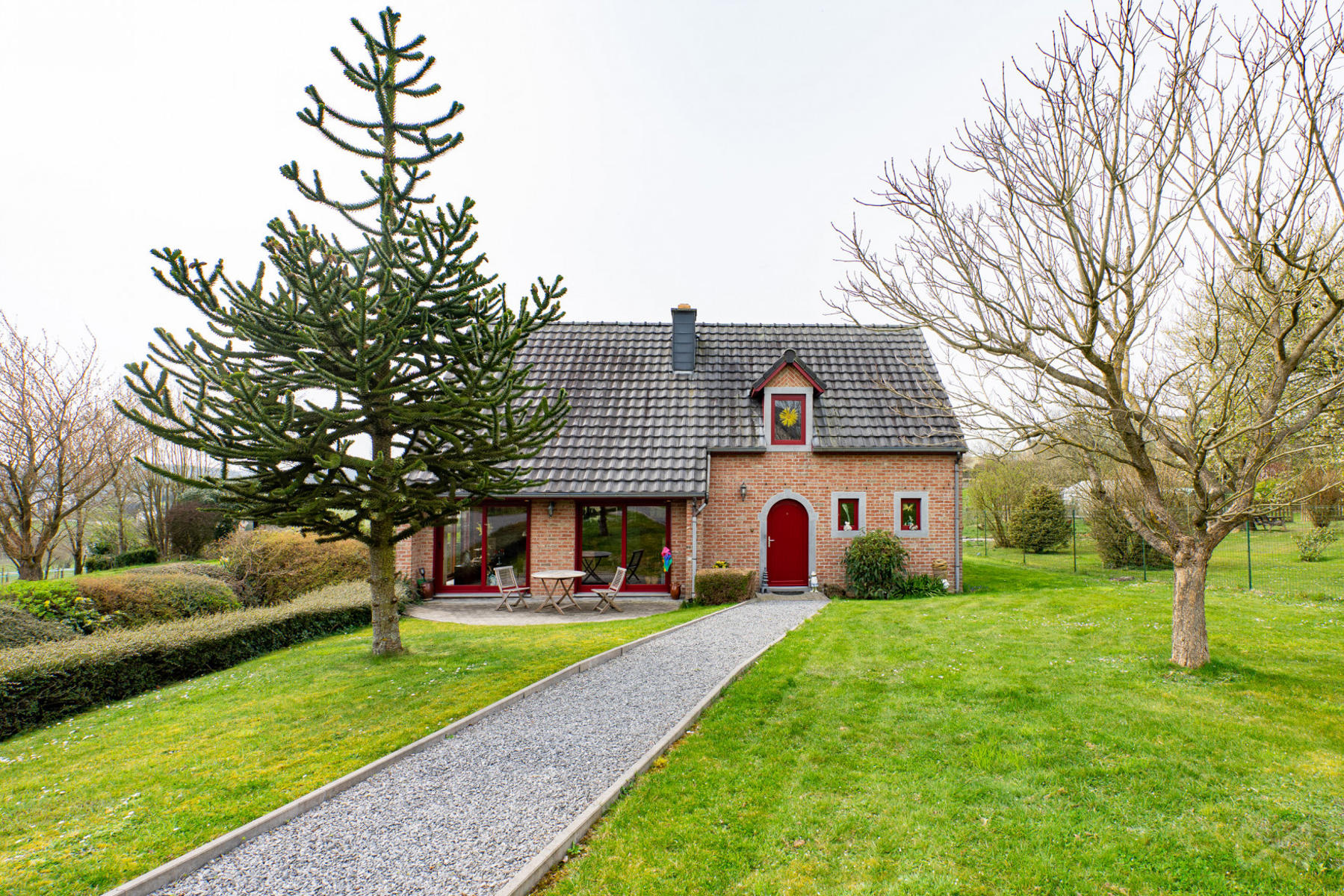 Picture 1 of 4 for House with three bedrooms in Ciney Chevetogne