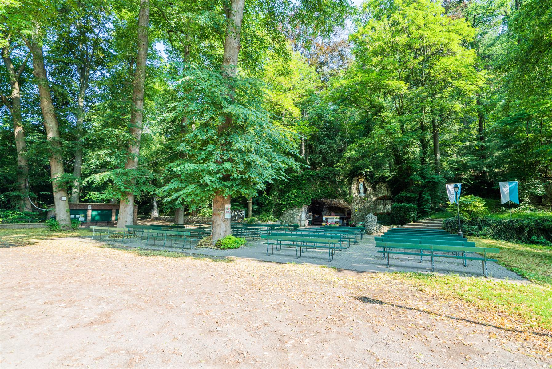 Foto 2 van 4 van Huis met drie slaapkamers in Bassenge