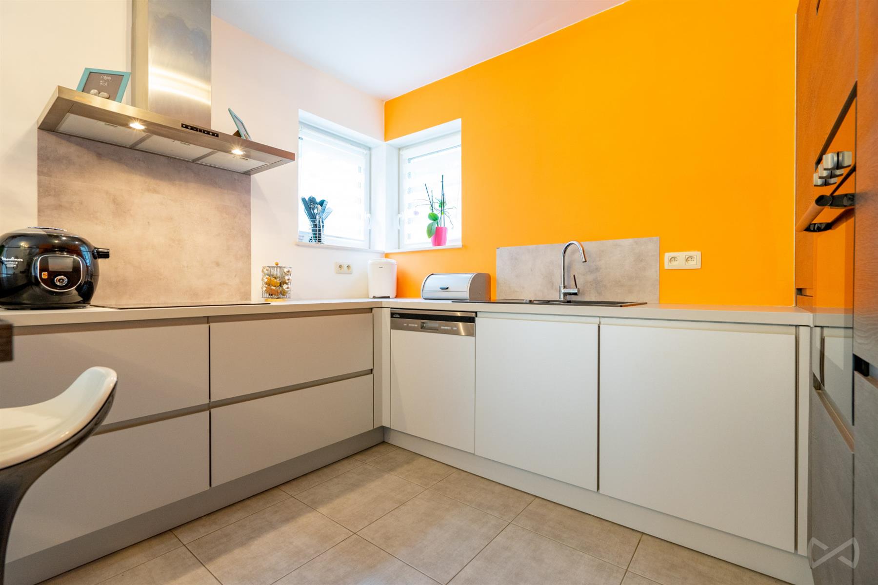 Picture 1 of 4 for Villa with three bedrooms in Bousval