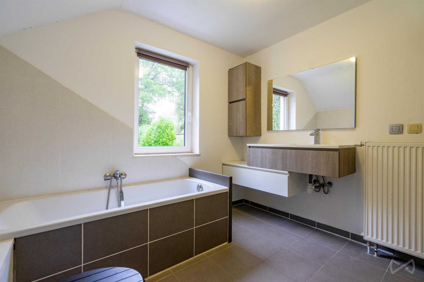 Picture 3 of 4 for Villa with three bedrooms in Bousval