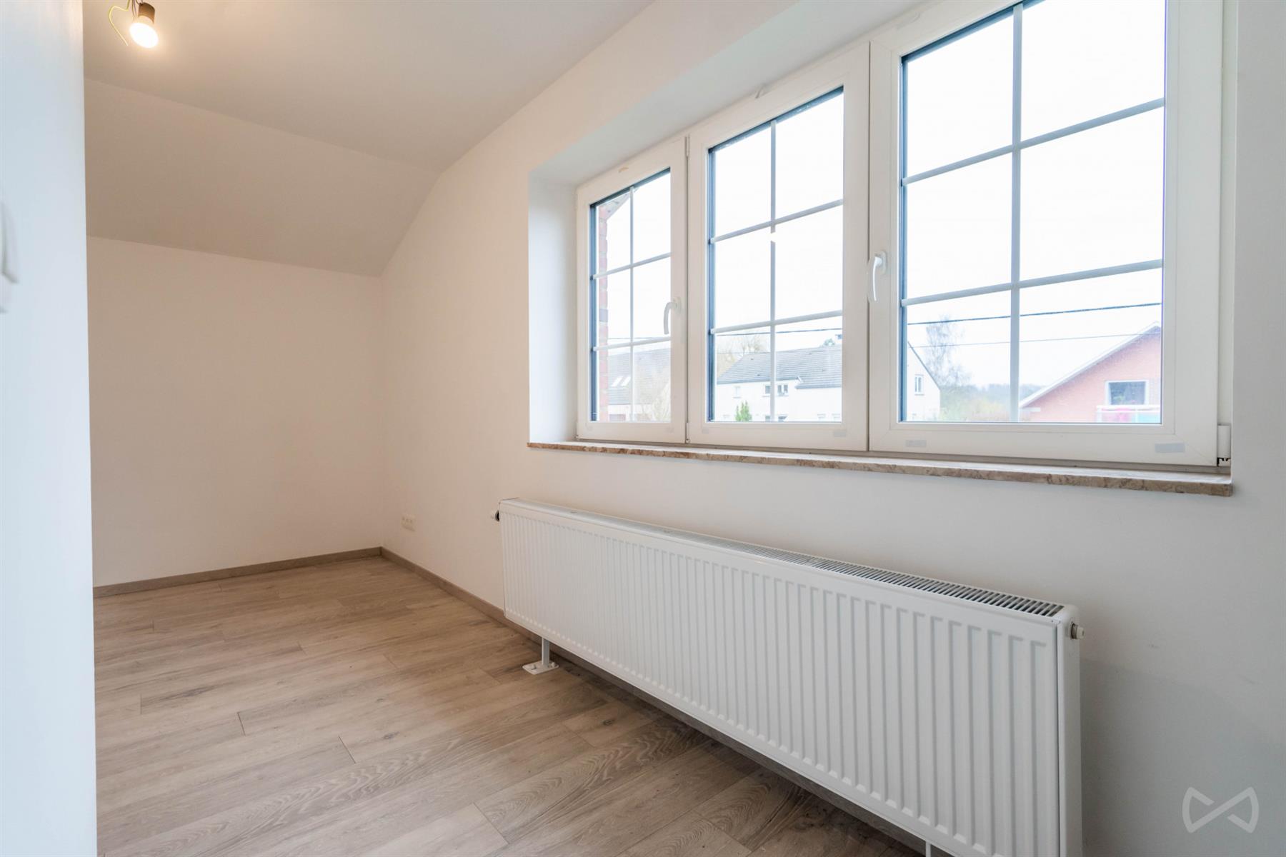 Picture 1 of 4 for House with three bedrooms in Limelette