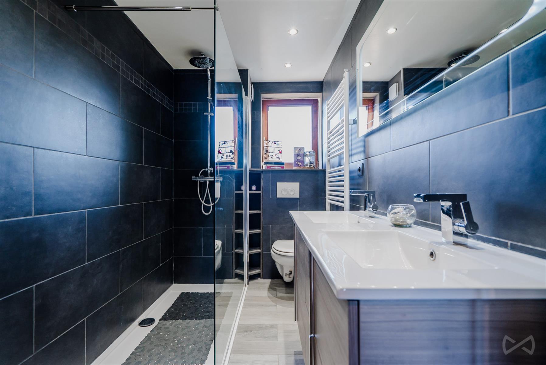 Foto 2 van 4 van Appartement met twee slaapkamers in Walhain Tourinnes-Saint-Lambert