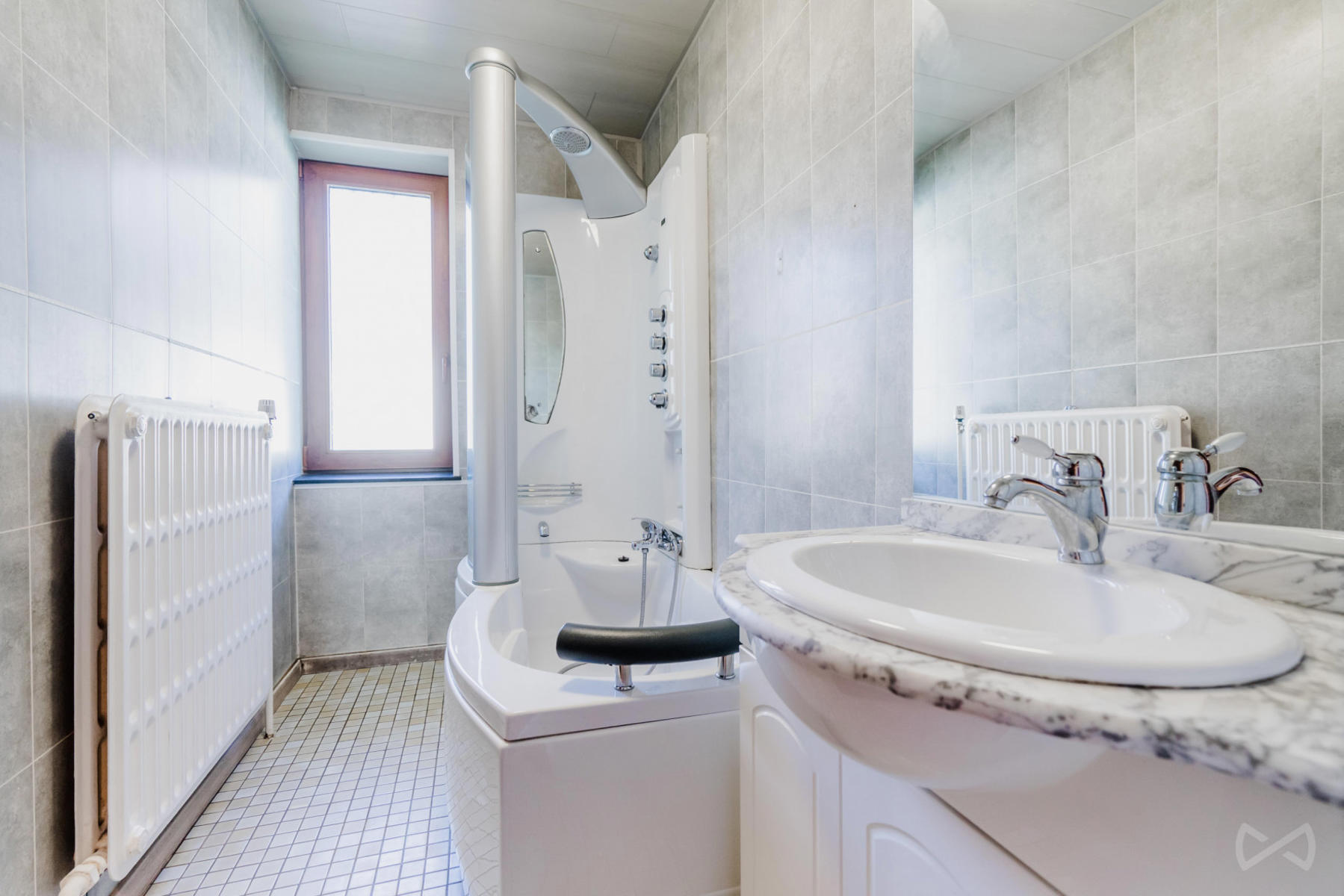 Photo 3 sur 4 pour Maison de deux chambres à Dinant