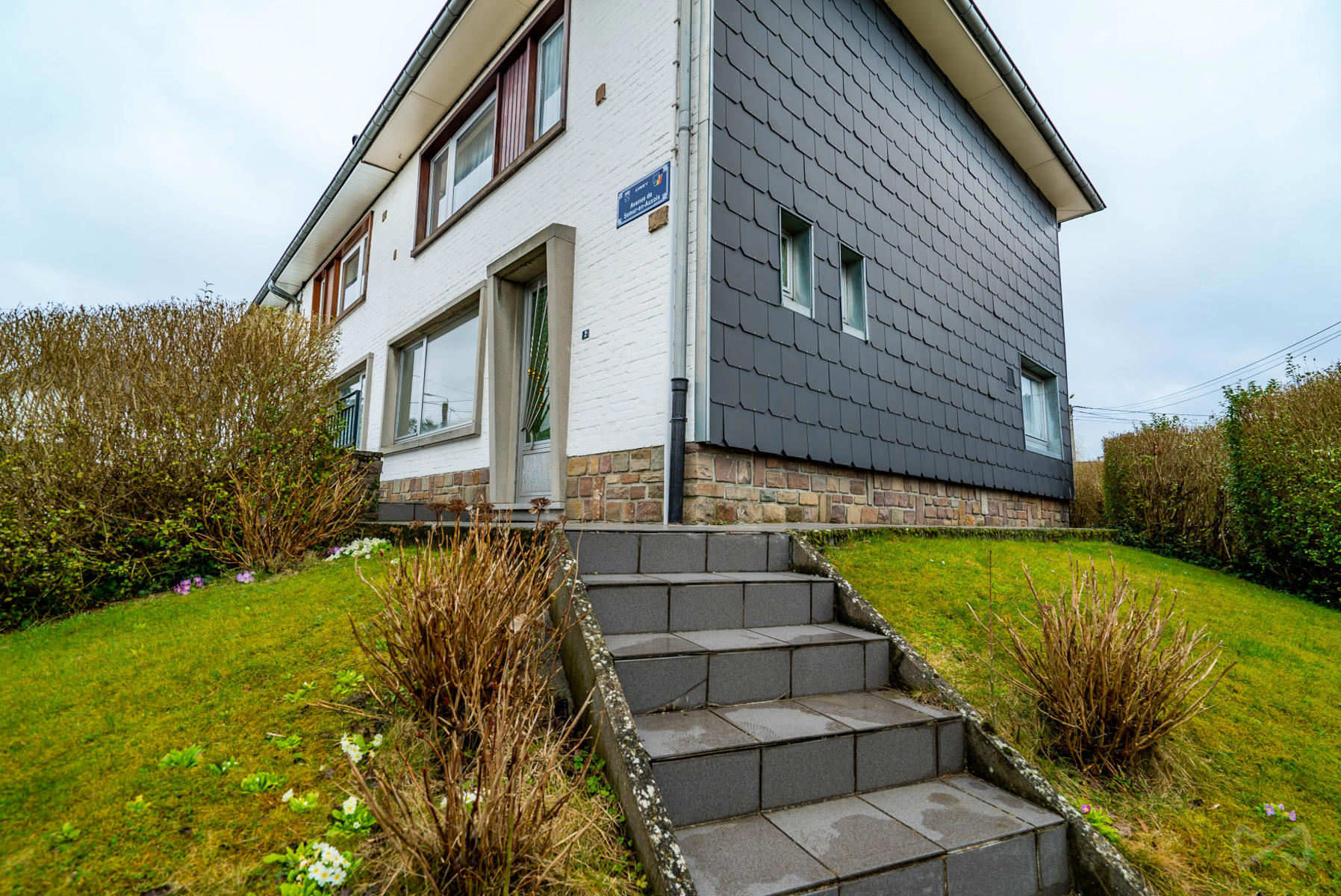 Picture 1 of 4 for House with two bedrooms in Ciney
