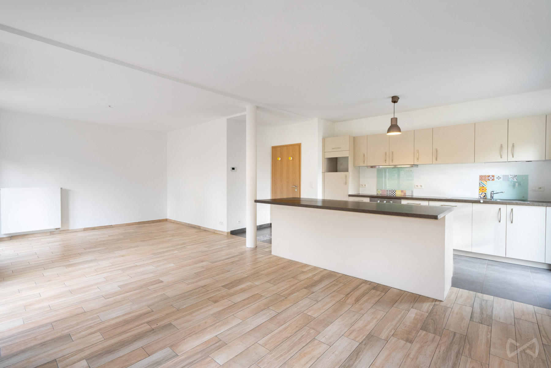 Picture 2 of 4 for House with five bedrooms in Céroux-mousty