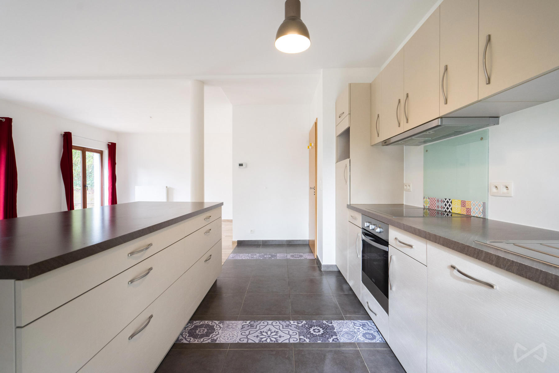 Picture 2 of 4 for House with five bedrooms in Céroux-mousty