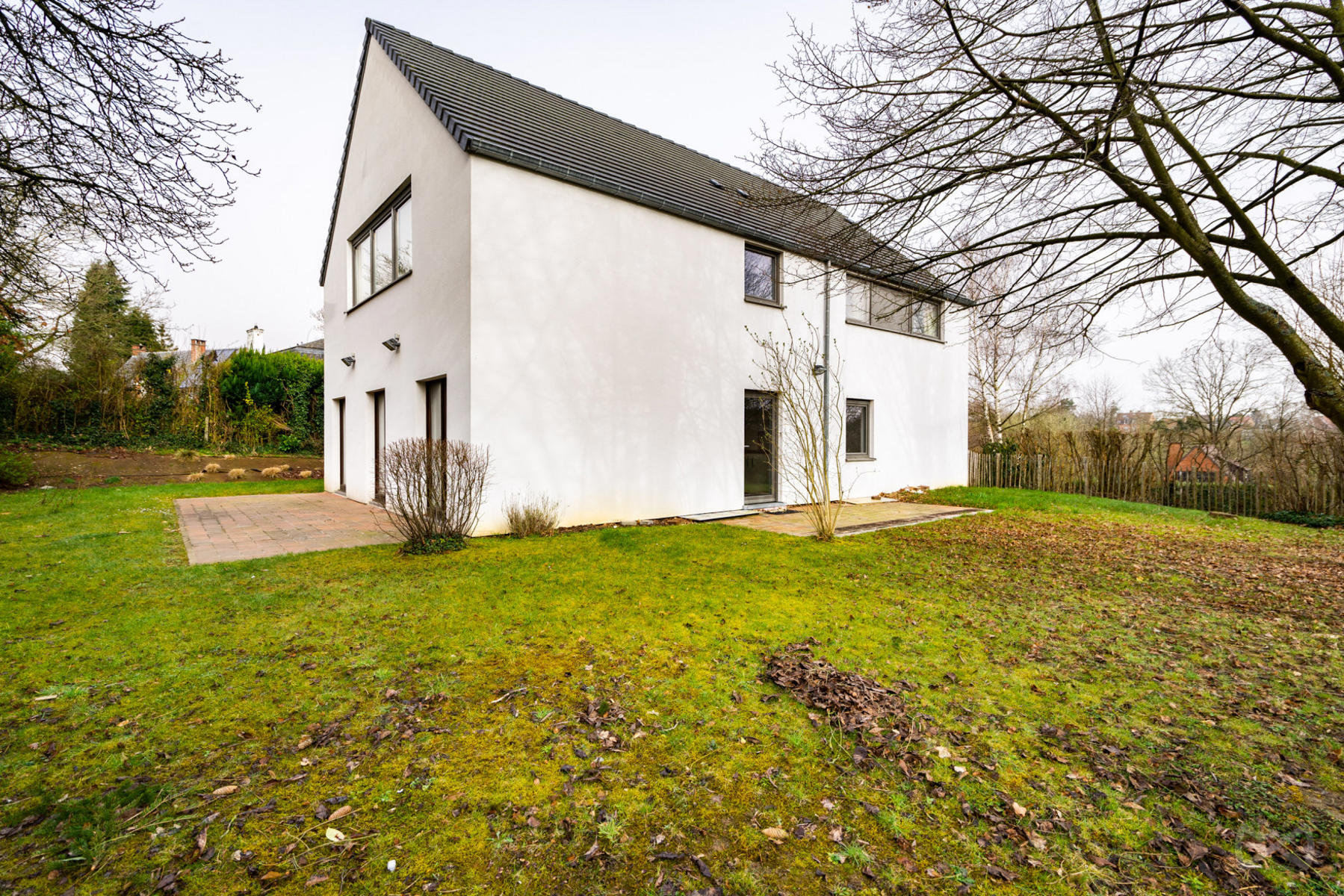 Picture 1 of 4 for House with five bedrooms in Céroux-mousty