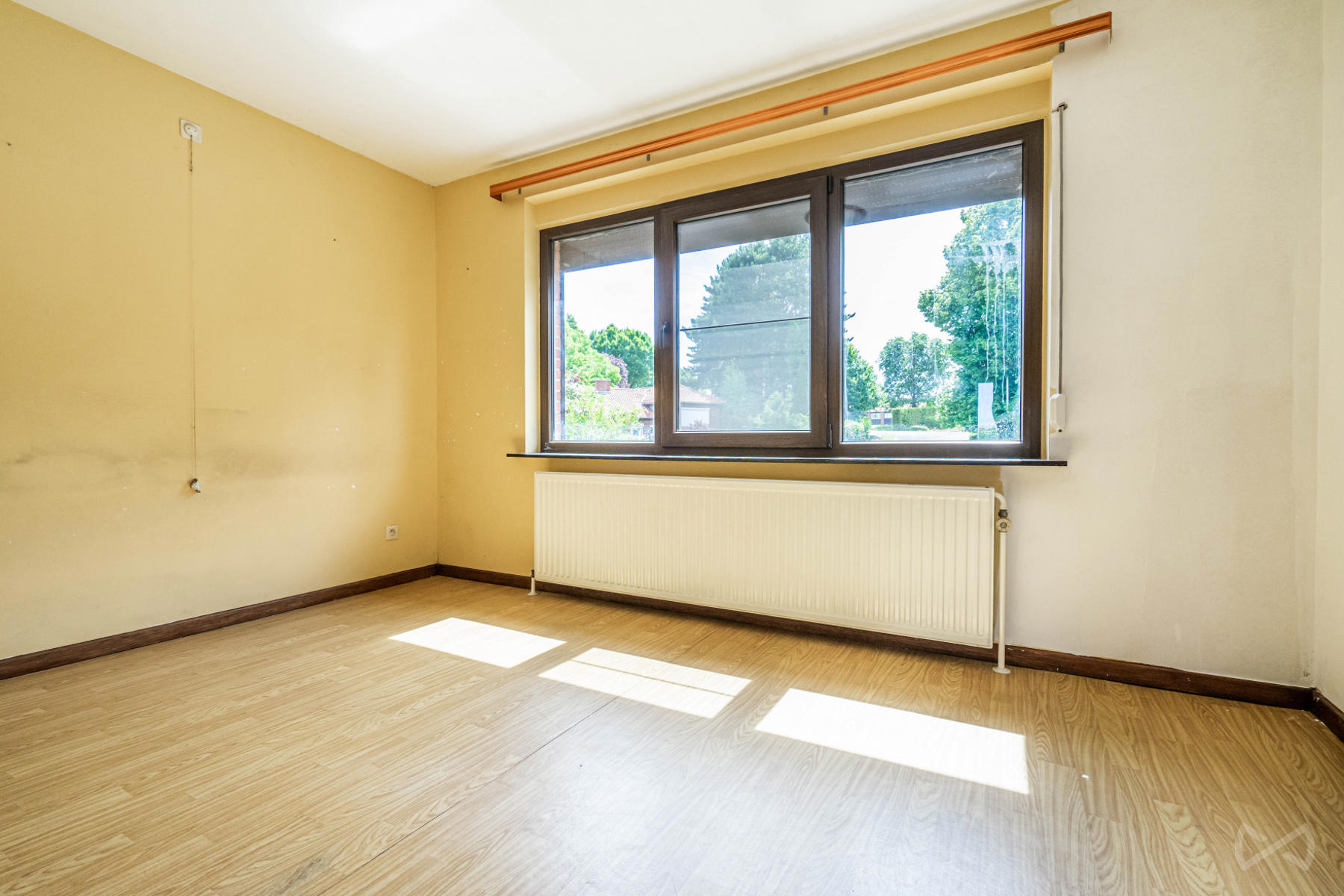 Picture 3 of 4 for House with three bedrooms in Céroux-mousty