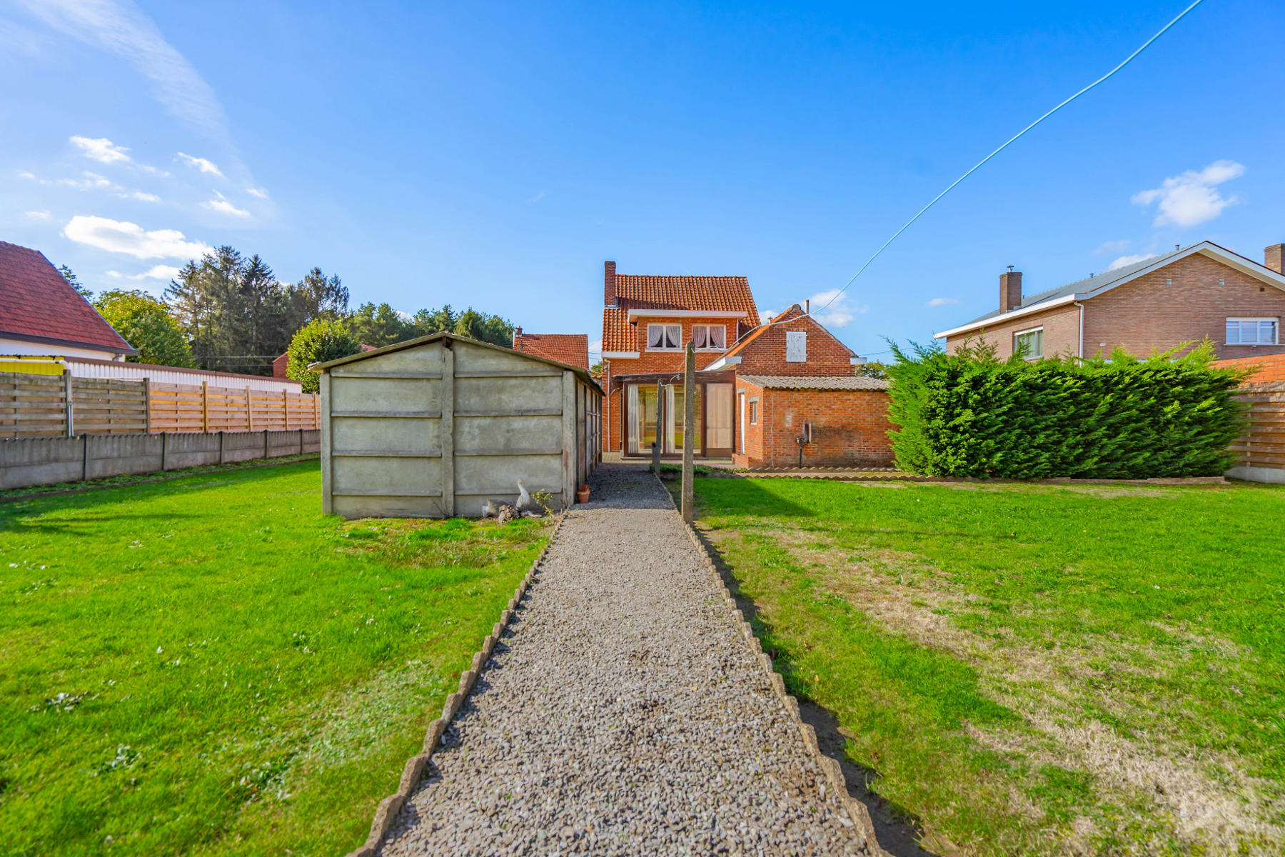 Foto 3 van 4 van Huis met drie slaapkamers in Oevel