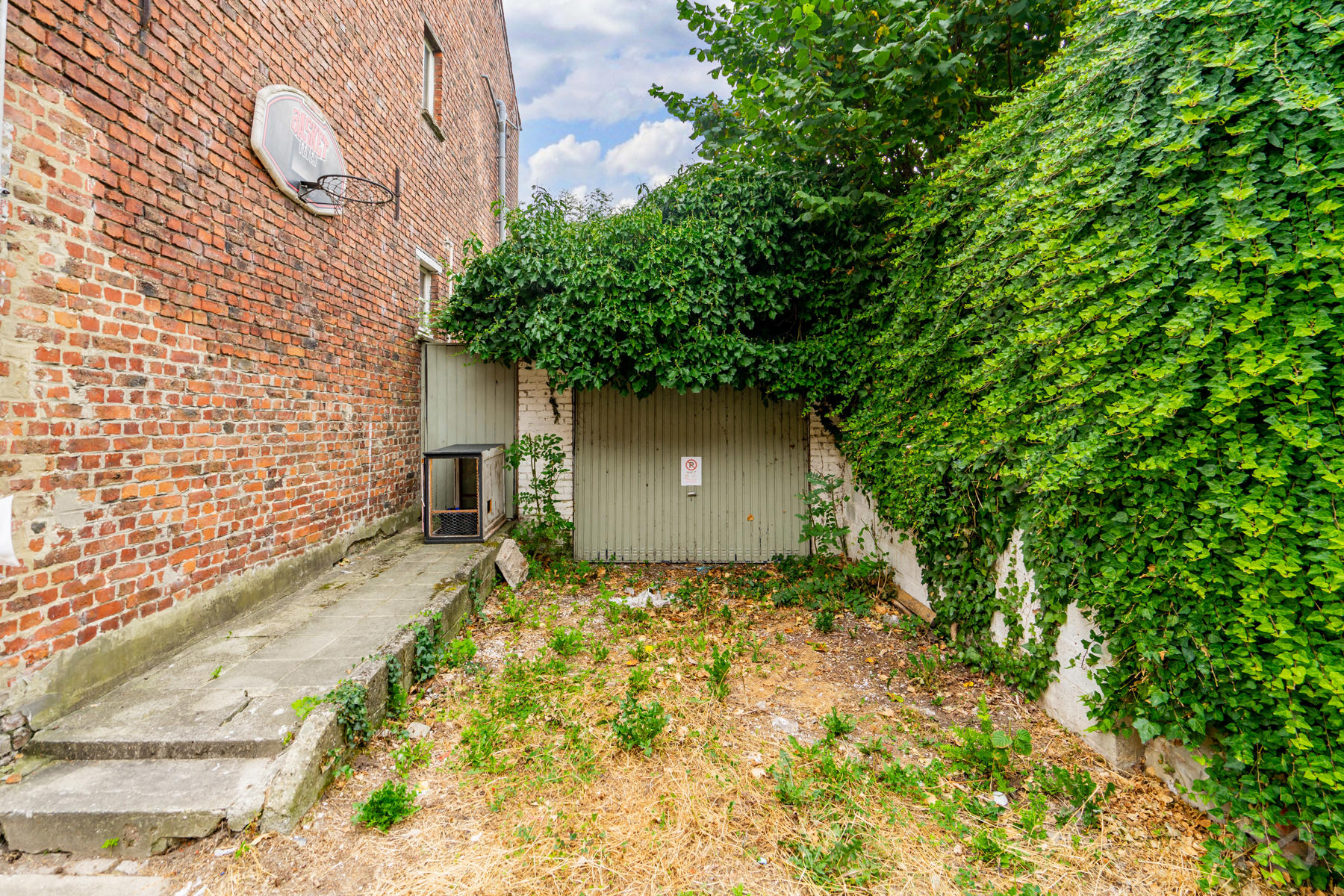 Photo 1 sur 2 pour Maison de cinq chambres à Marbais