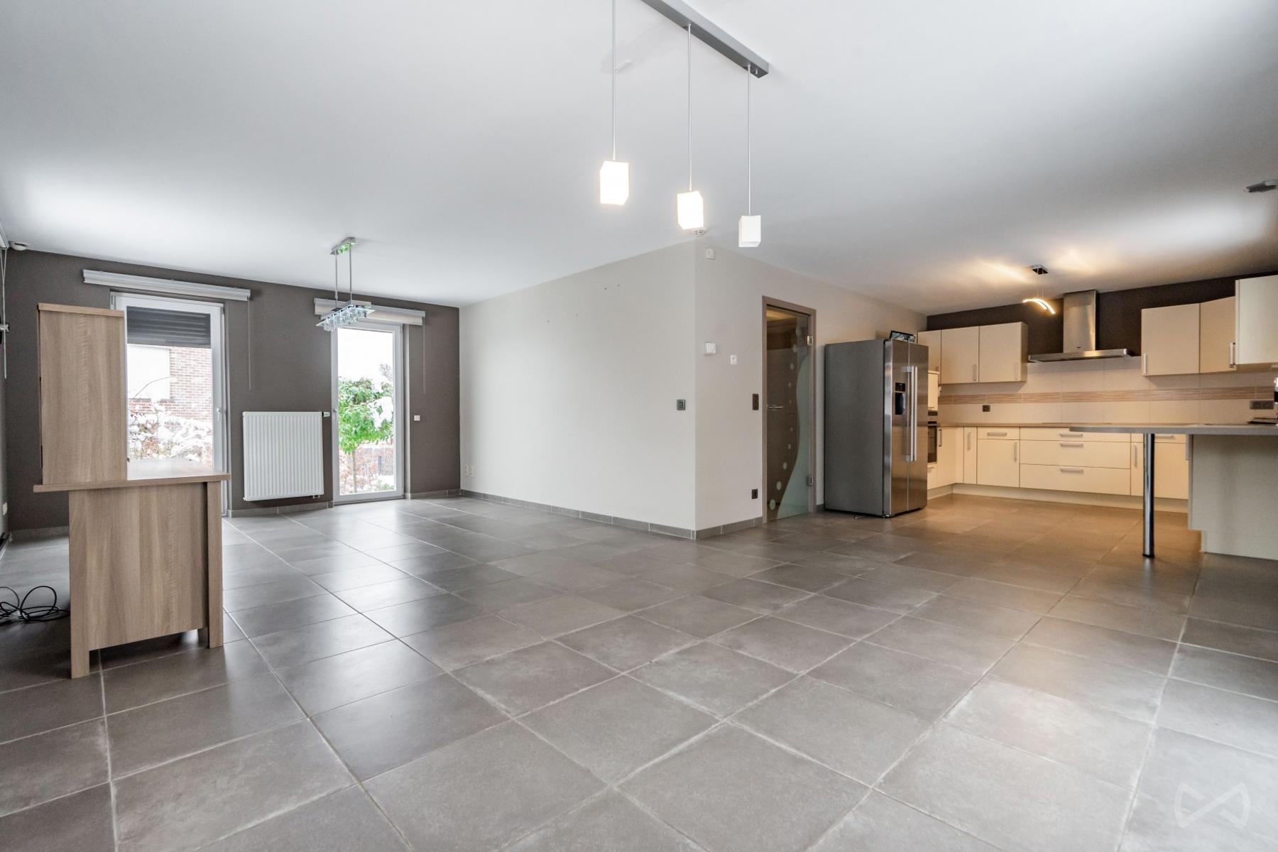 Picture 1 of 4 for House with three bedrooms in Dison