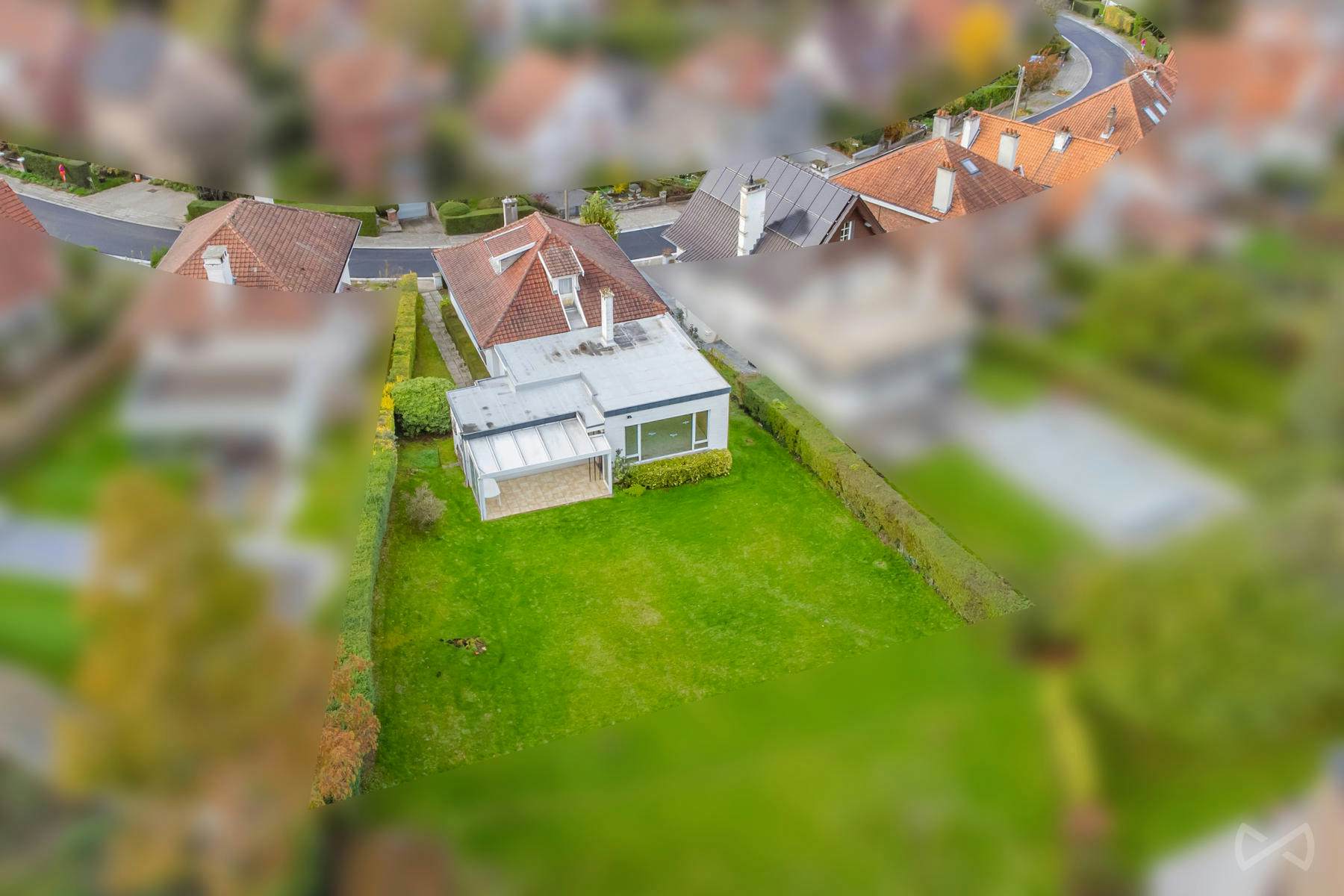 Photo 2 sur 4 pour Villa de quatre chambres à Genval