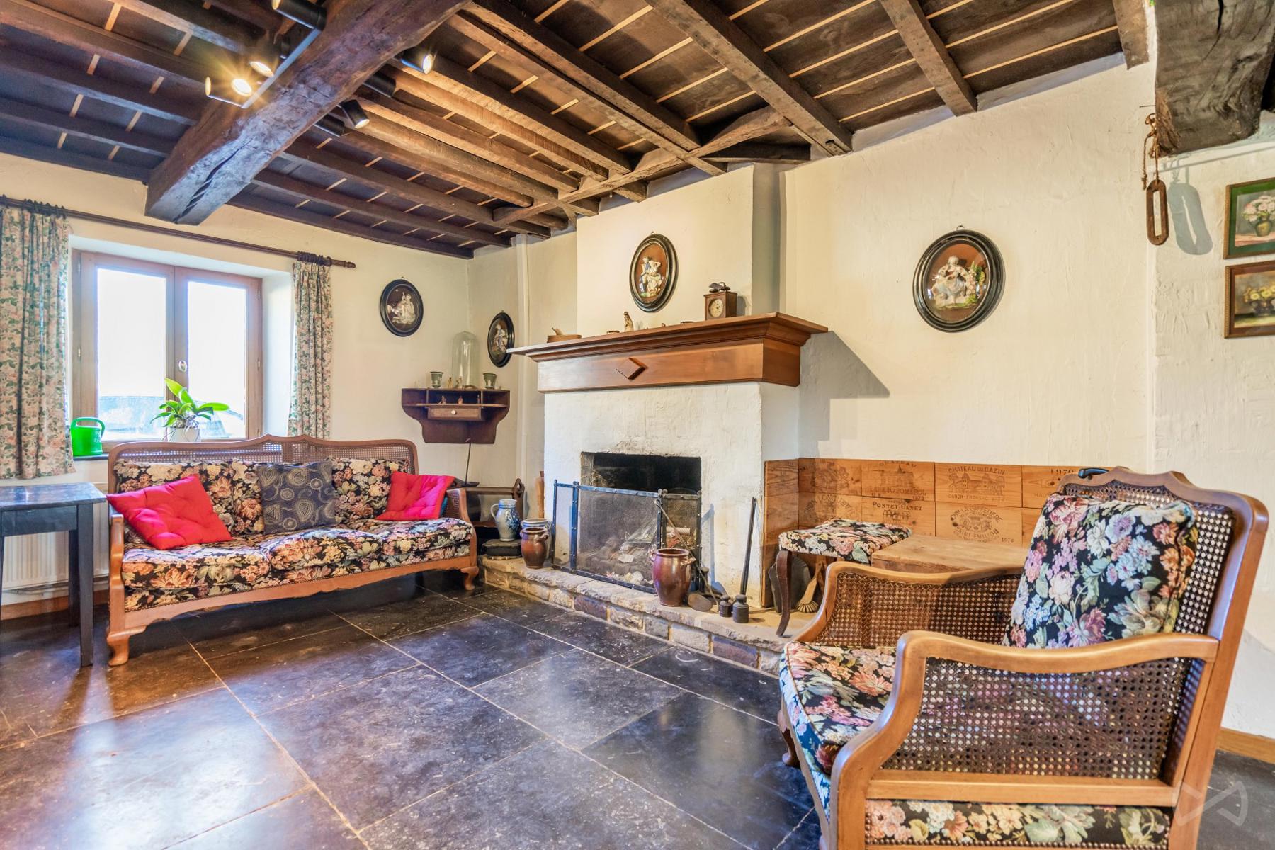 Photo 3 sur 3 pour Maison de quatre chambres à Dorinne