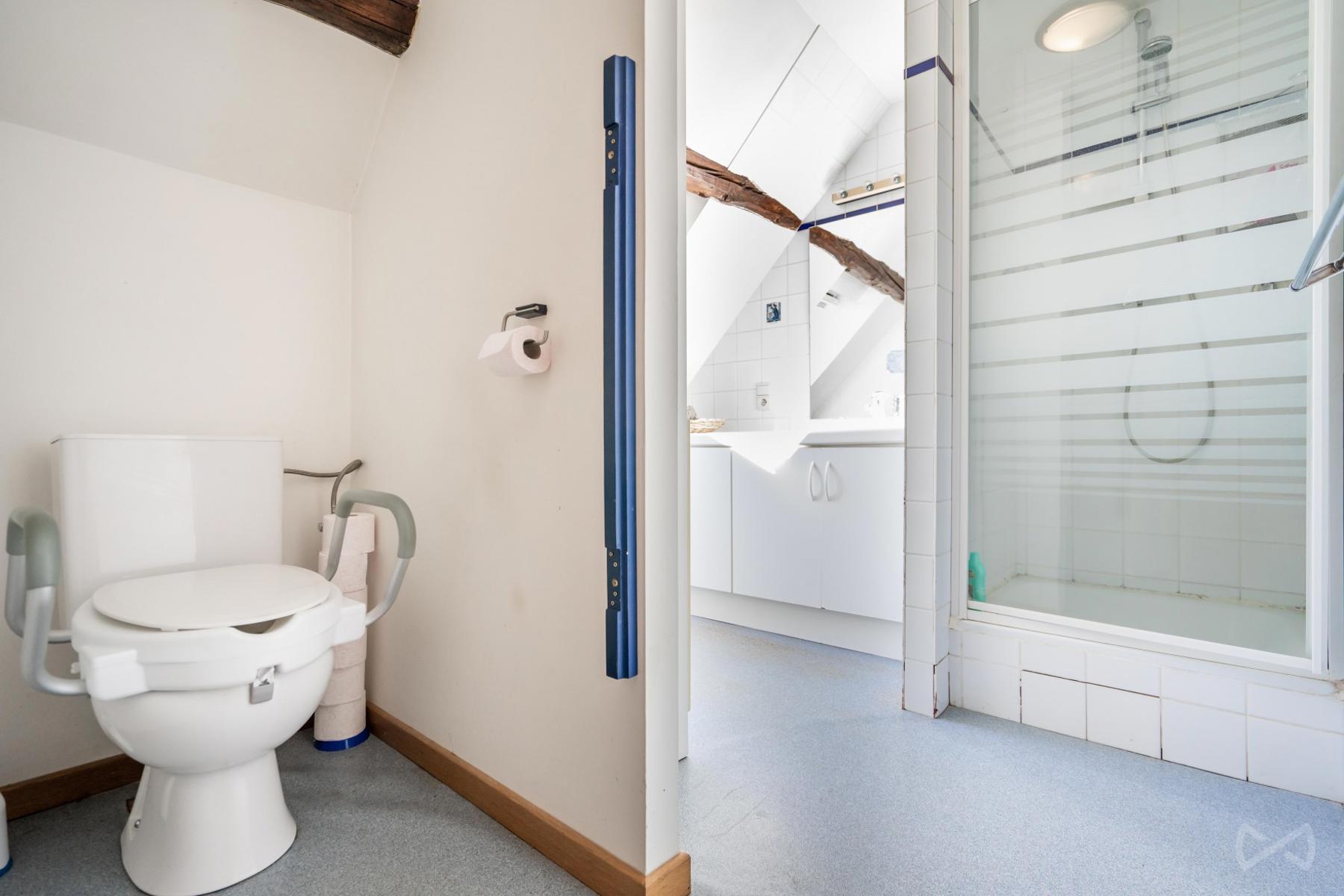 Photo 3 sur 4 pour Maison de quatre chambres à Dorinne