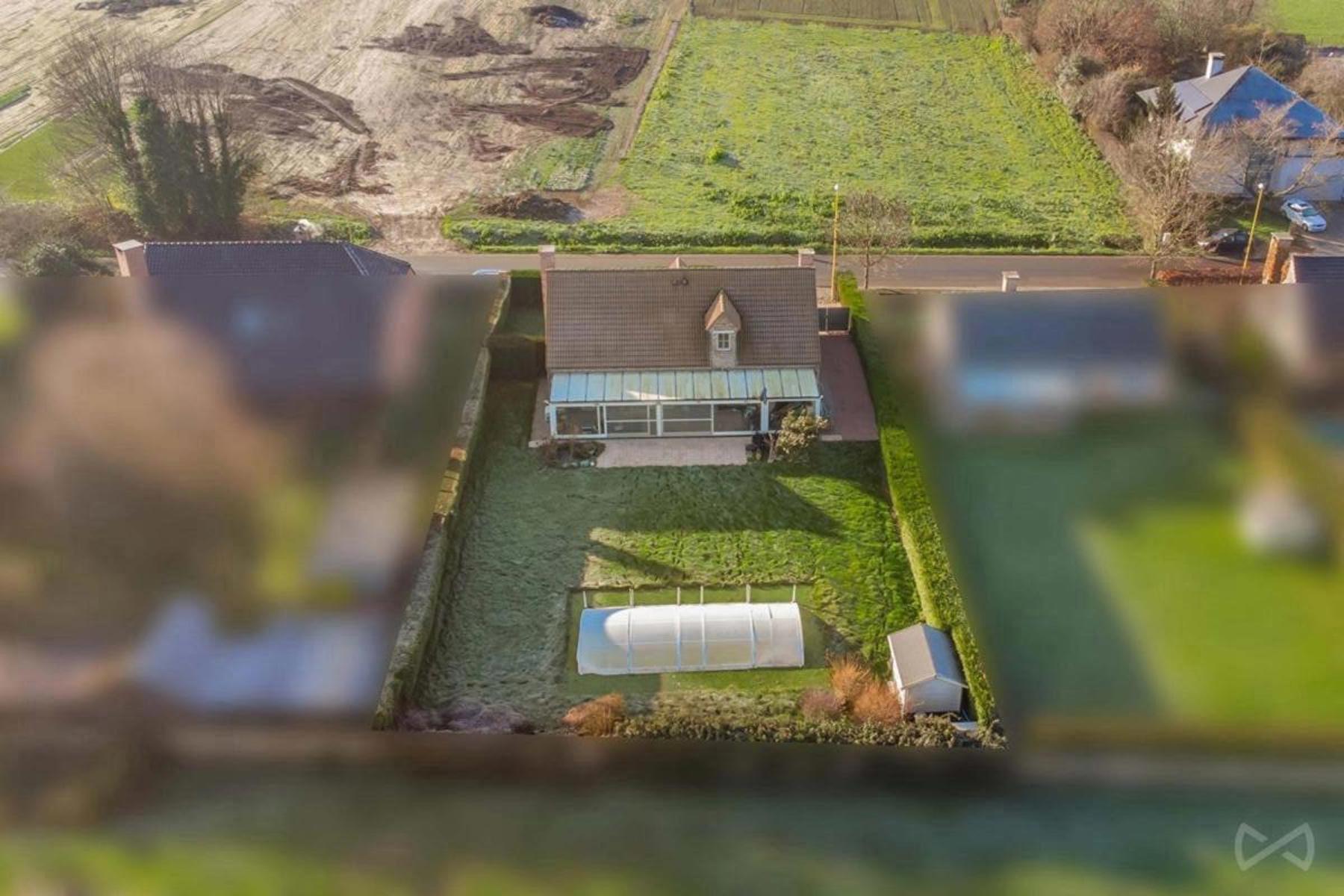 Foto 1 van 4 van Villa met vier slaapkamers in Grimbergen