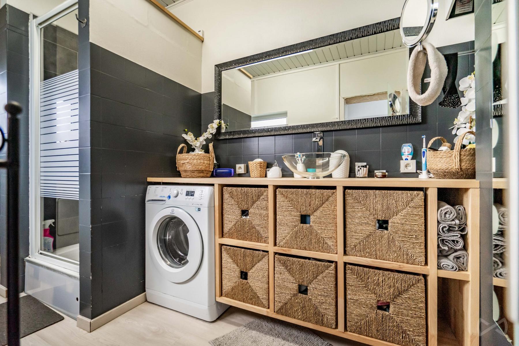 Foto 1 van 4 van Huis met drie slaapkamers in Seraing