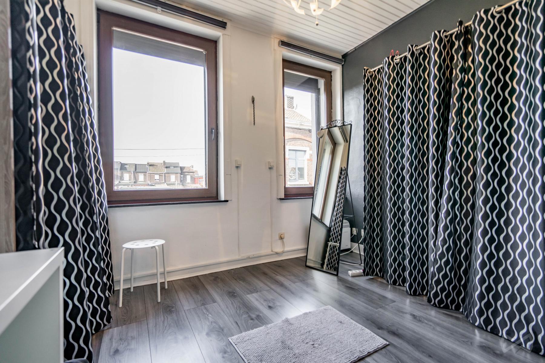 Foto 2 van 4 van Huis met drie slaapkamers in Seraing