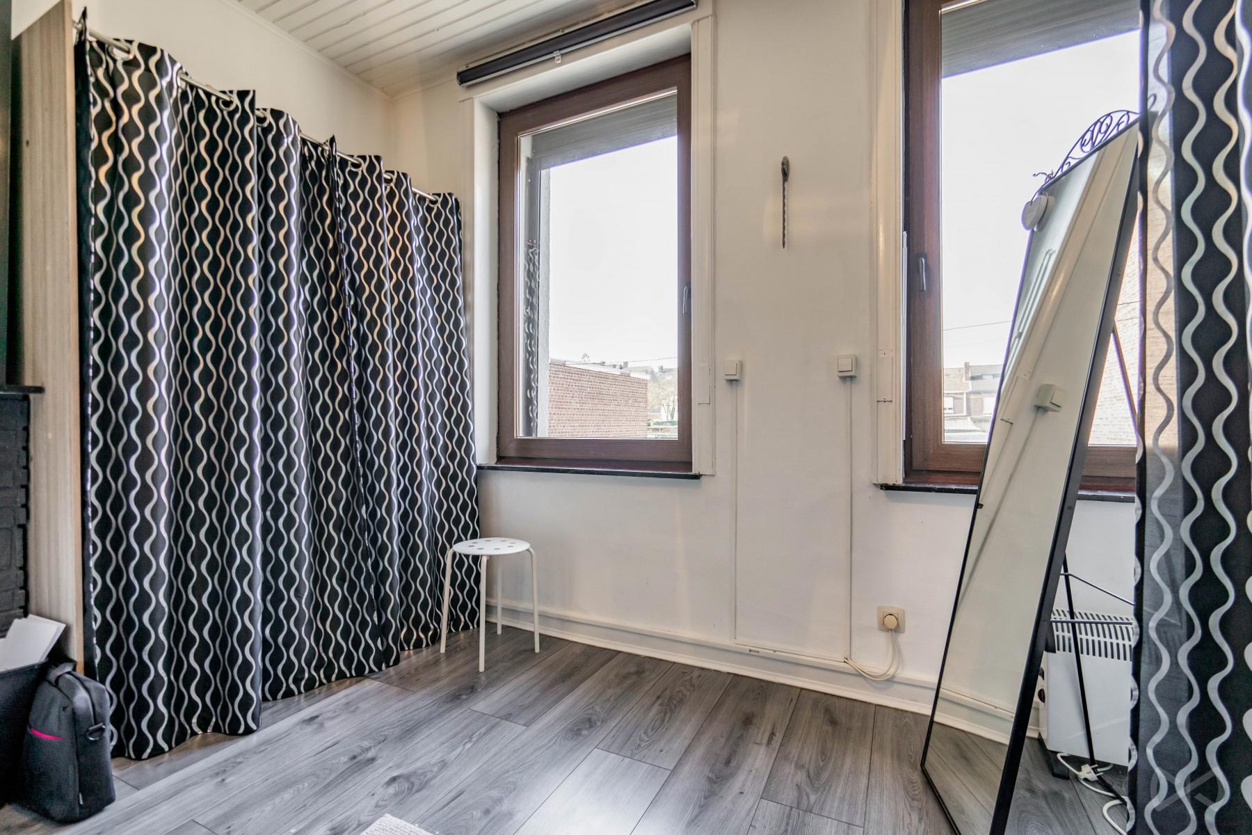 Foto 3 van 4 van Huis met drie slaapkamers in Seraing