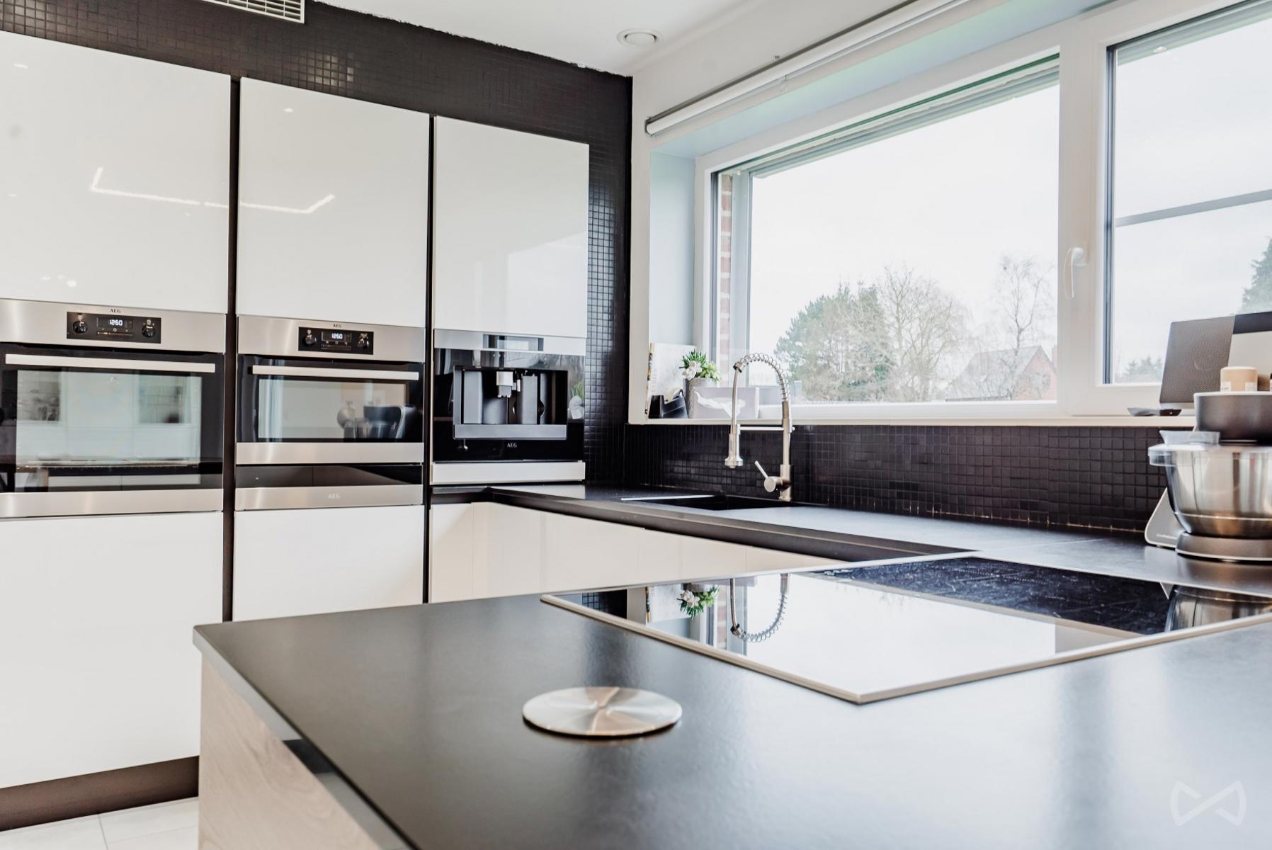 Picture 1 of 4 for Villa with three bedrooms in Lobbes