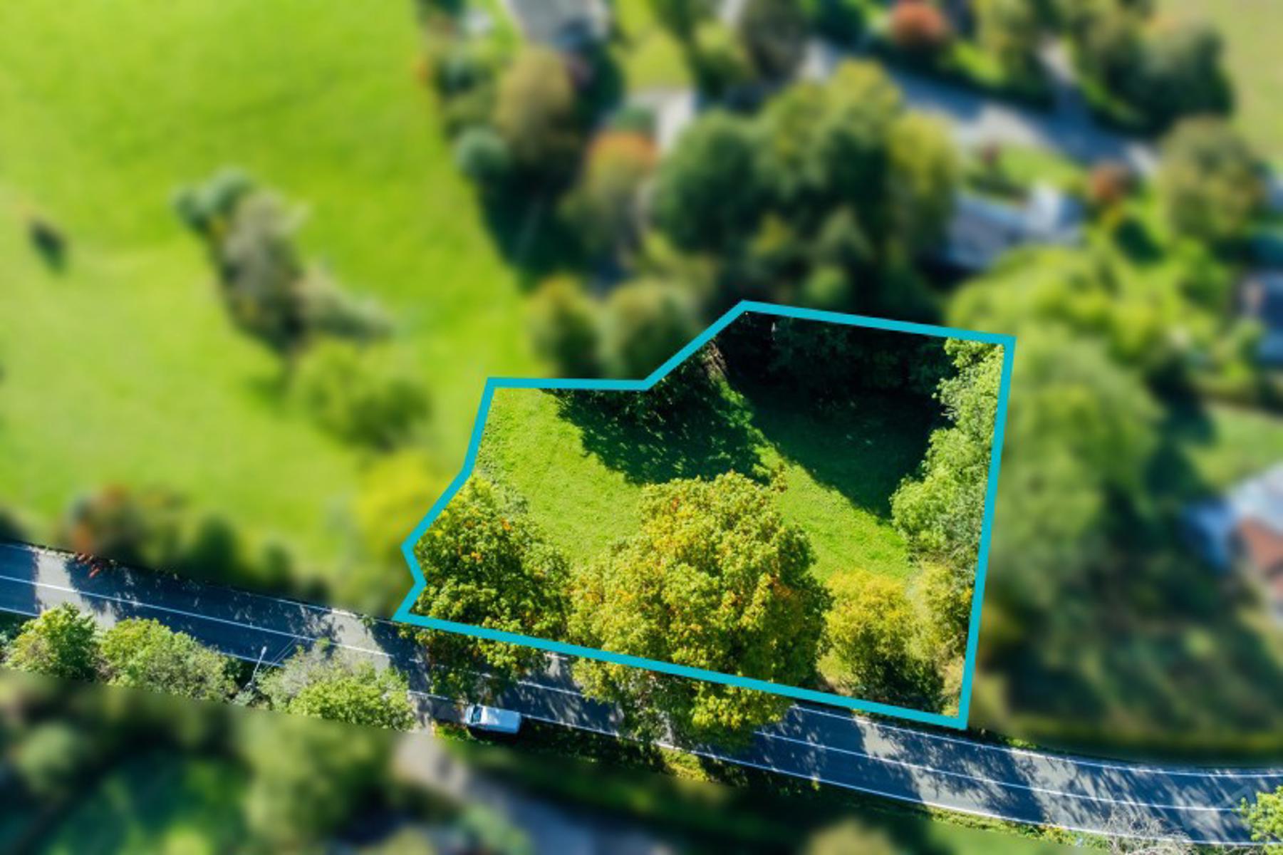 Picture 1 of 5 for Building ground in Ferrieres