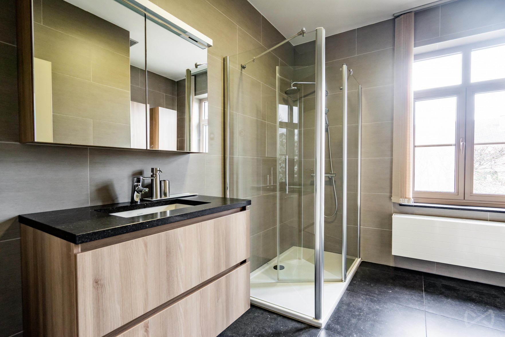 Foto 2 van 4 van Villa met vier slaapkamers in Booischot