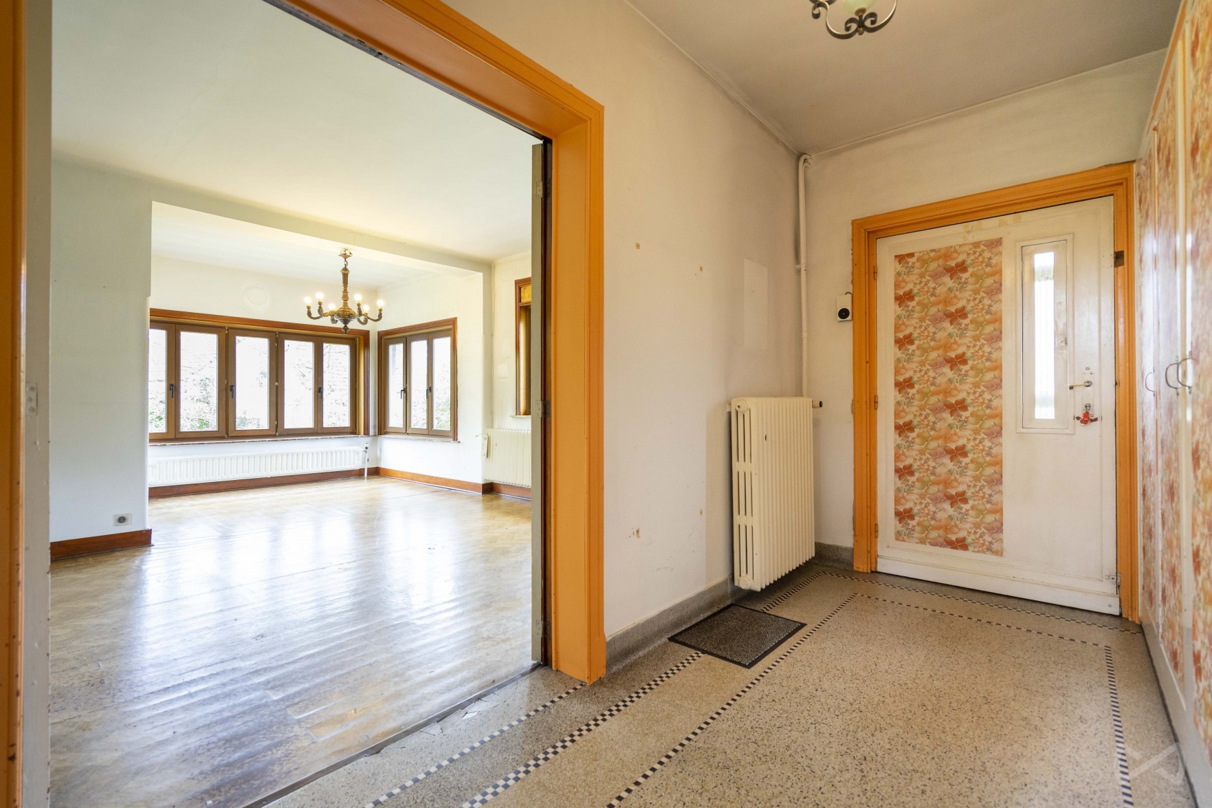 Picture 1 of 4 for Villa with five bedrooms in Rixensart