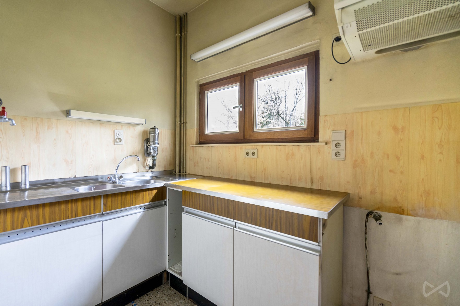 Picture 3 of 4 for Villa with five bedrooms in Rixensart