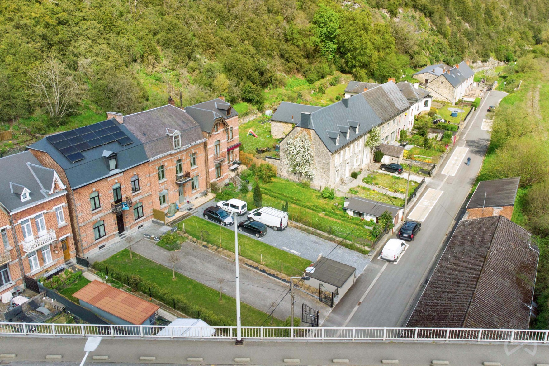 Photo 4 sur 4 pour Maison de quatre chambres à Hastière-lavaux