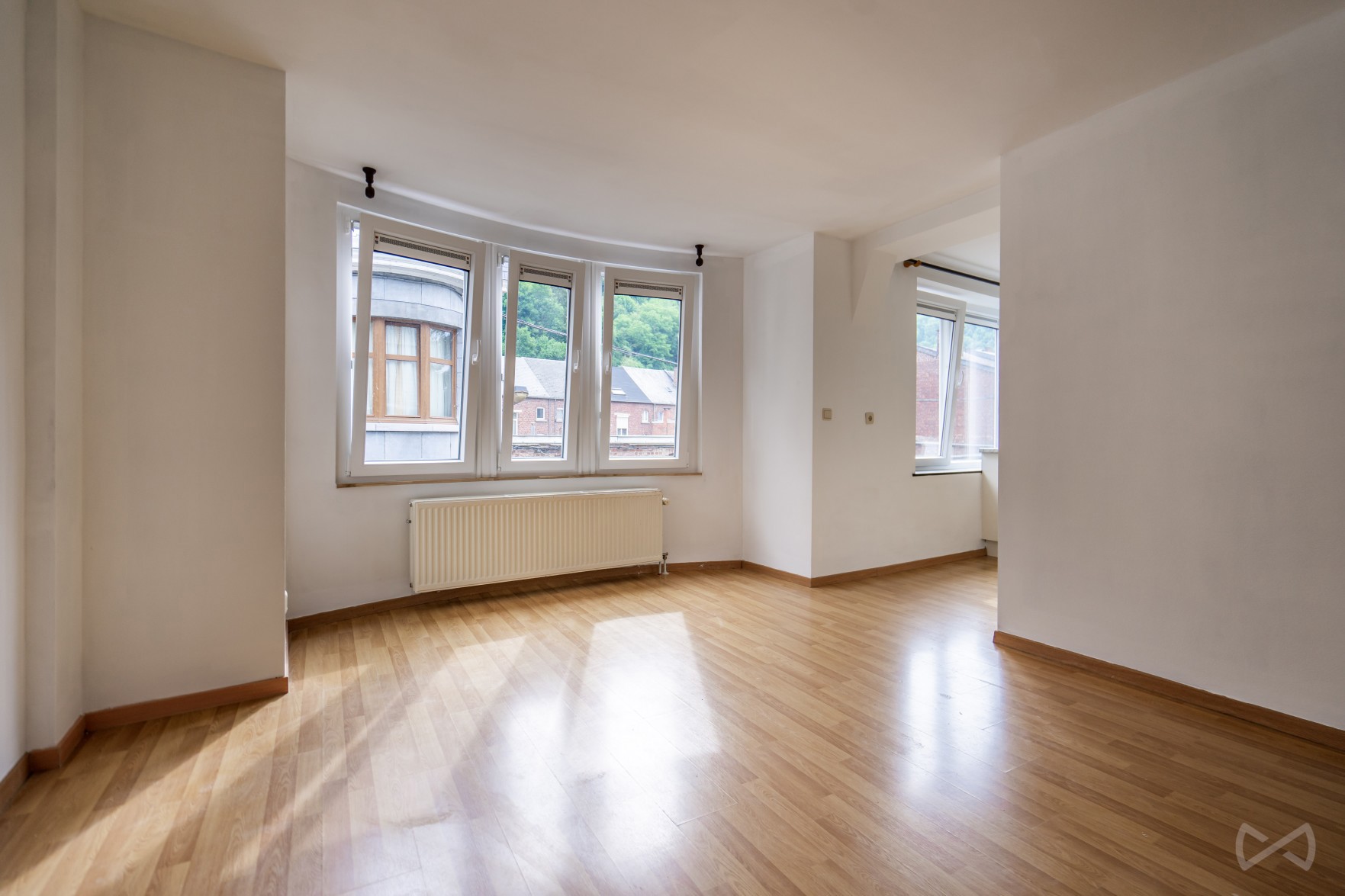 Picture 1 of 4 for Apartment block with five bedrooms in Dinant