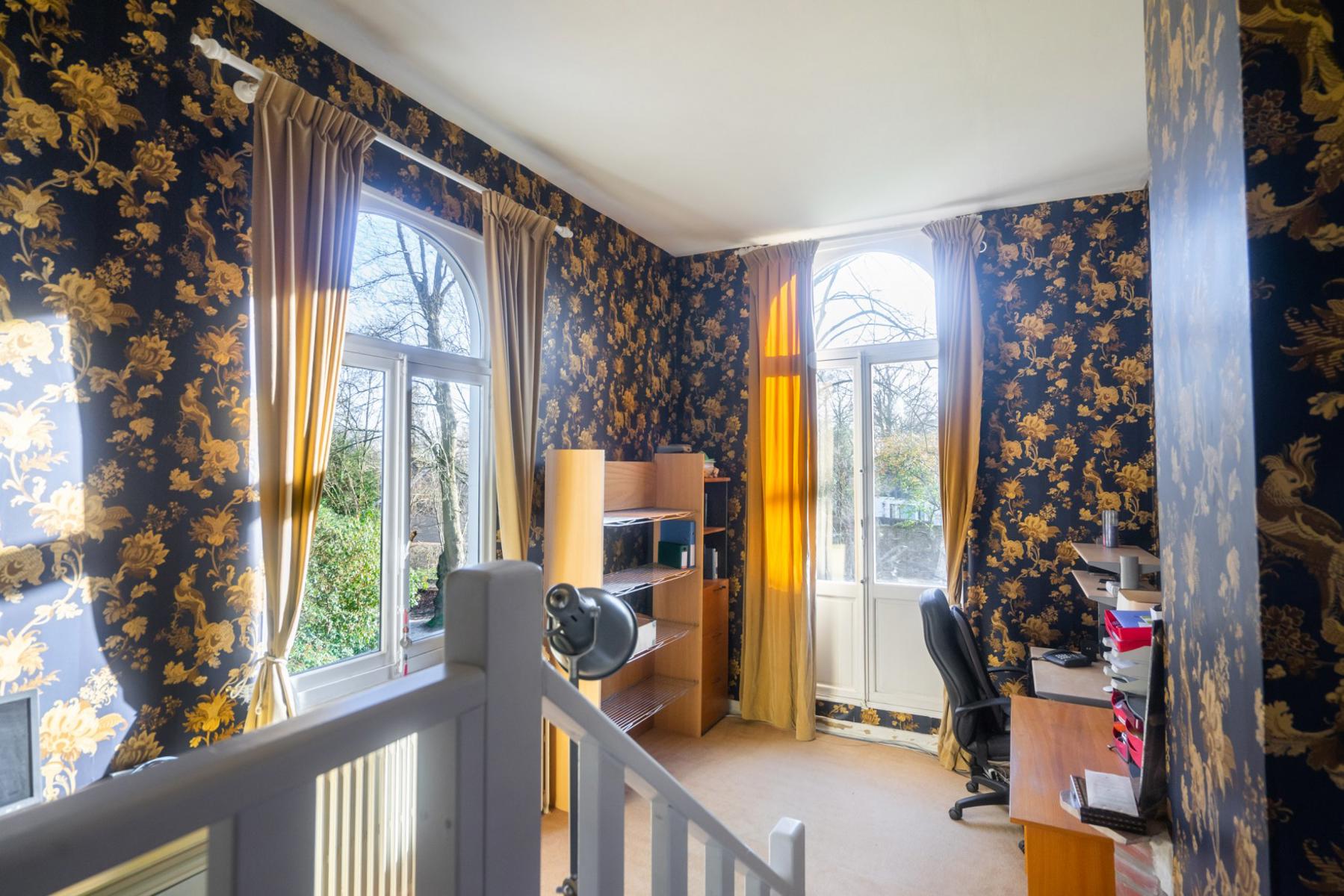 Picture 1 of 4 for Exceptional house with seven bedrooms in Overijse