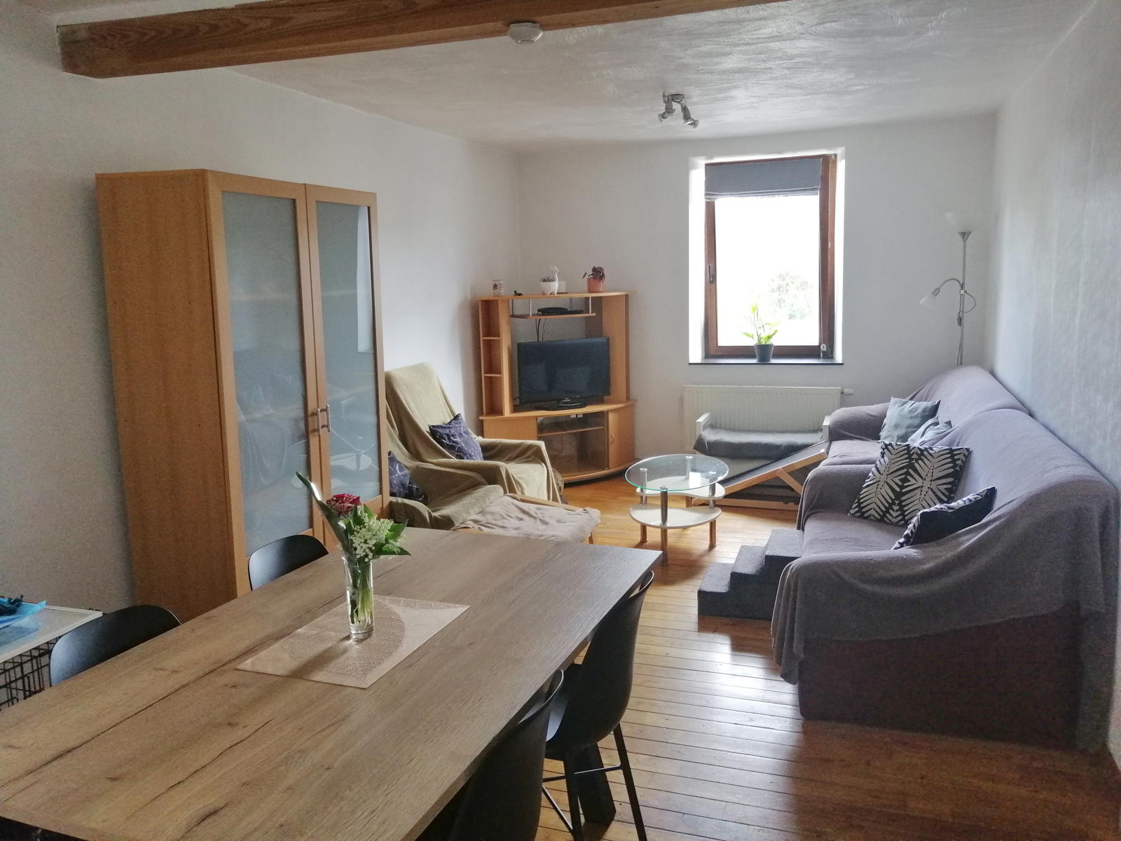 Photo 2 sur 3 pour Appartement de deux chambres à Andenne Seilles