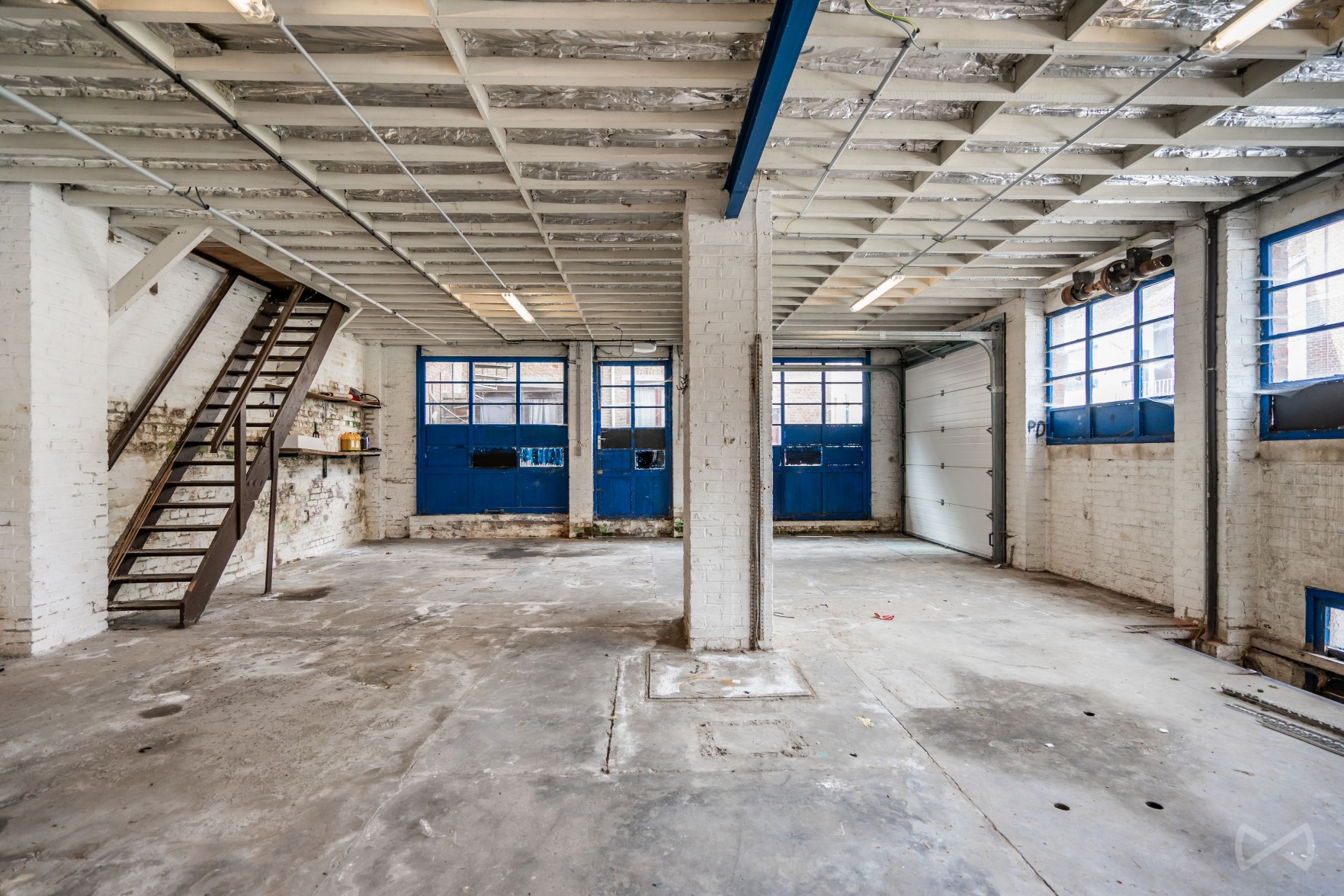 Foto 4 van 4 van Gebouw voor gemengd gebruik in Villers-la-ville