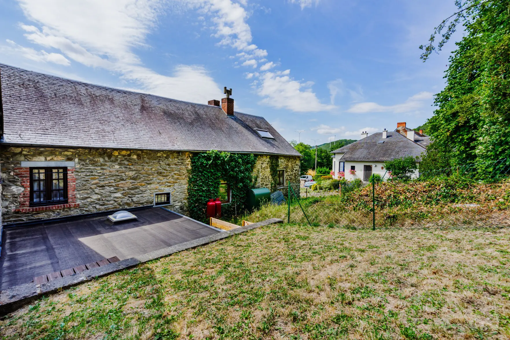 Photo 1 sur 4 pour Maison de trois chambres à Hastière-Lavaux
