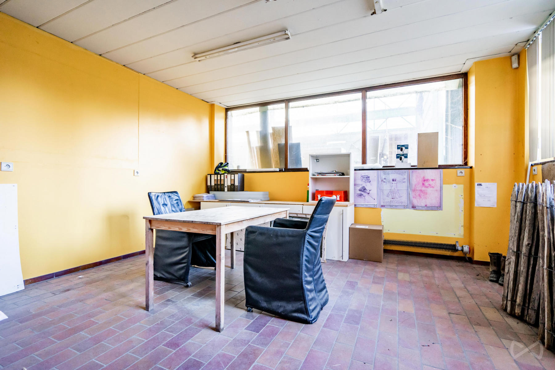 Photo 1 sur 4 pour Immeuble à usage multiple à Hollogne-sur-geer