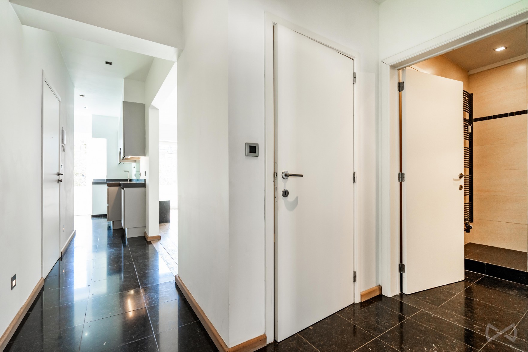 Foto 1 van 4 van Appartement met twee slaapkamers in Bruxelles