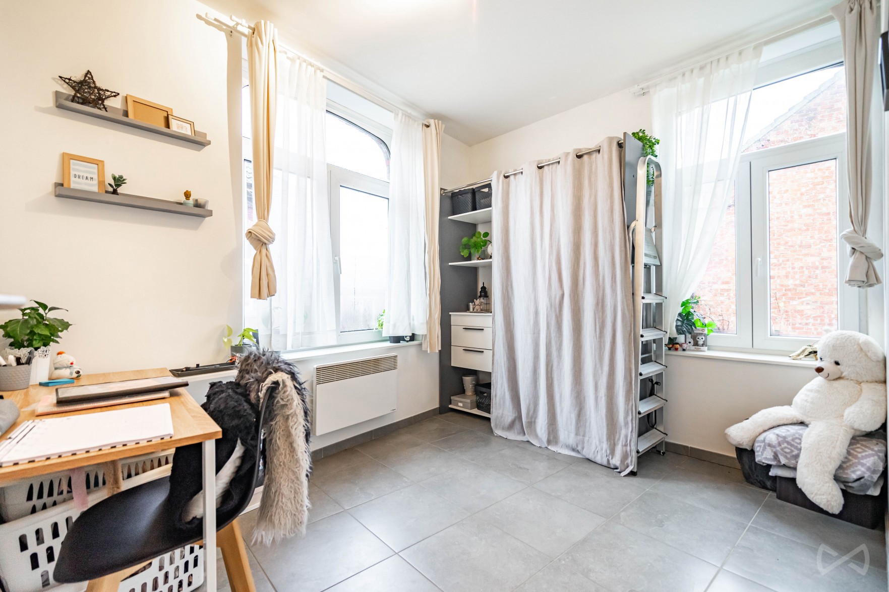 Picture 2 of 4 for Apartment block with five bedrooms in Court-saint-Étienne