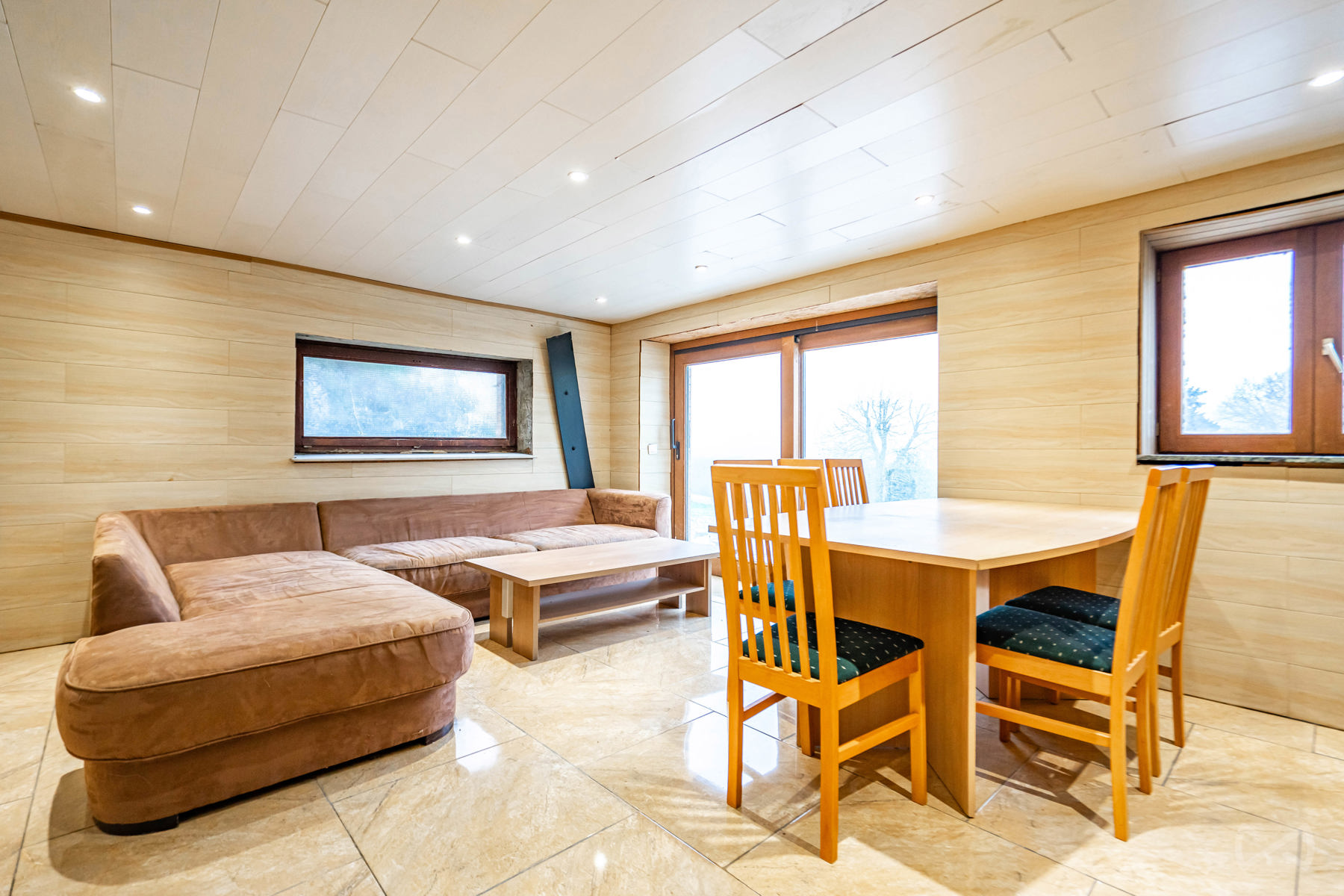 Foto 2 van 4 van Huis met vier slaapkamers in Yvoir Purnode