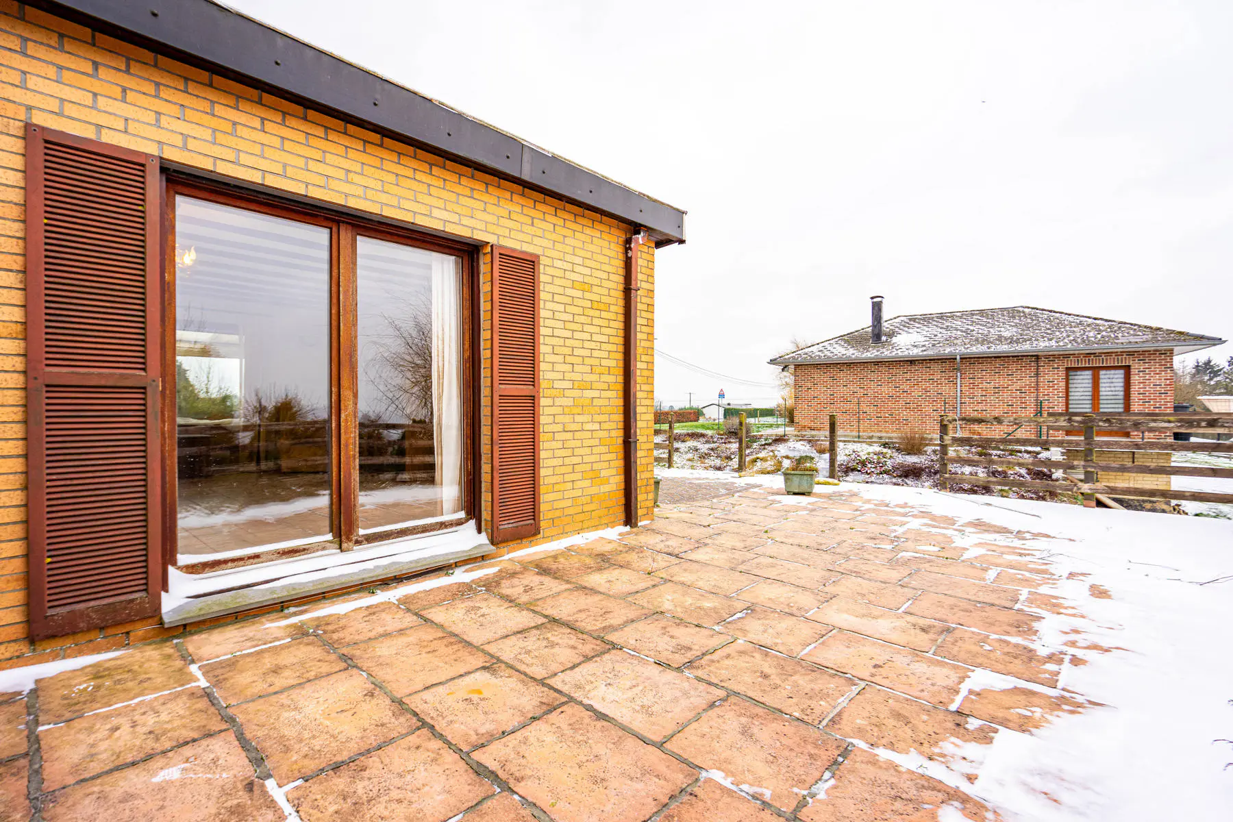 Photo 2 sur 4 pour Maison de quatre chambres à Yvoir Purnode