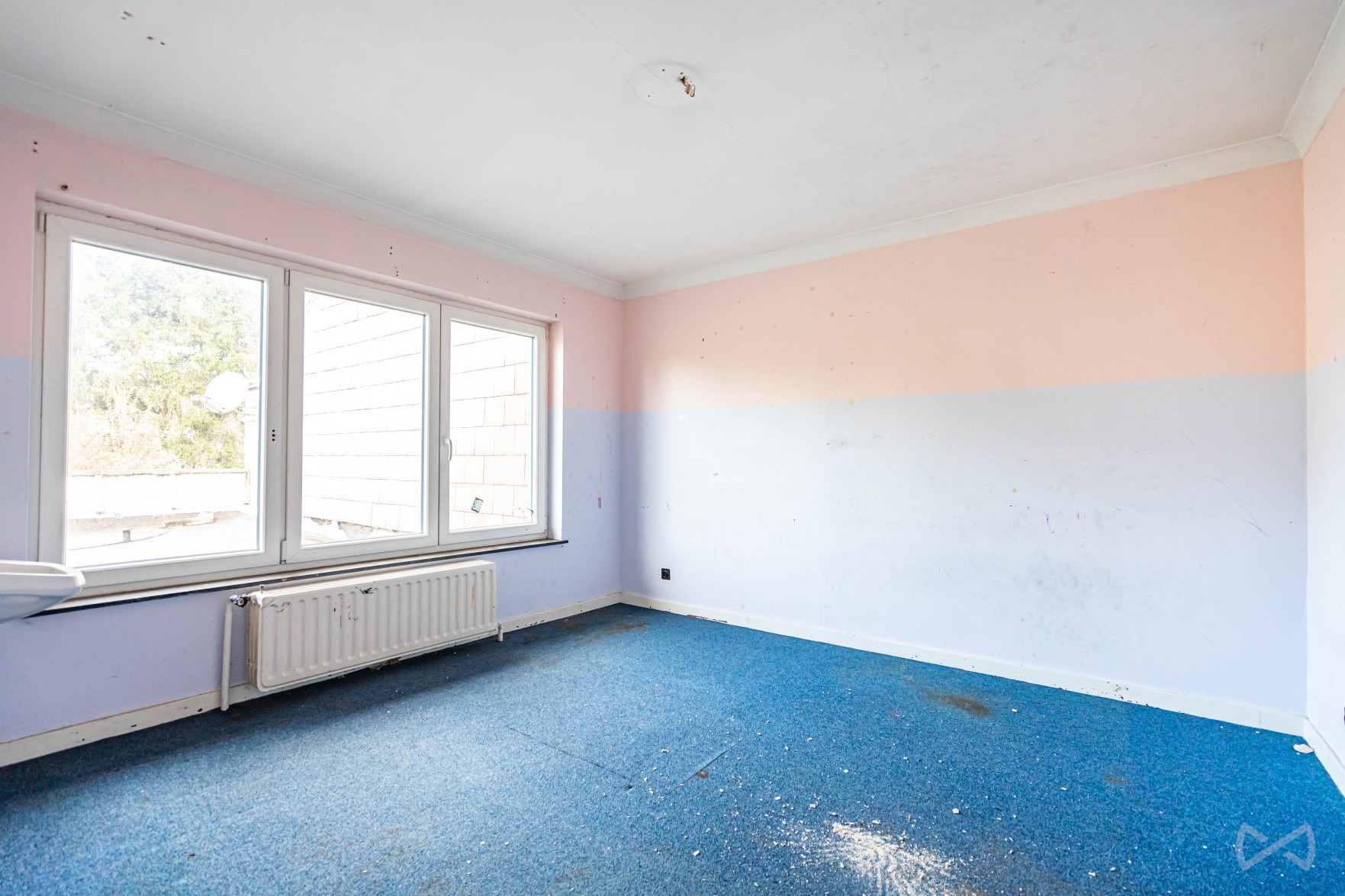 Picture 1 of 4 for Multi-purpose building in Genval