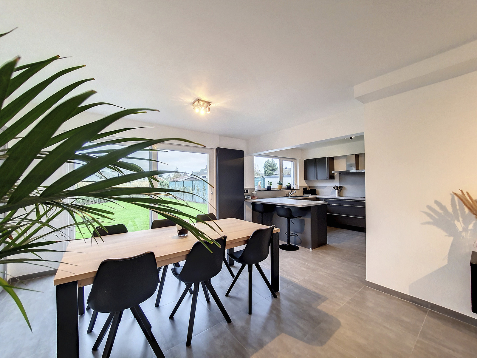 Foto 3 van 3 van Huis met drie slaapkamers in Meise